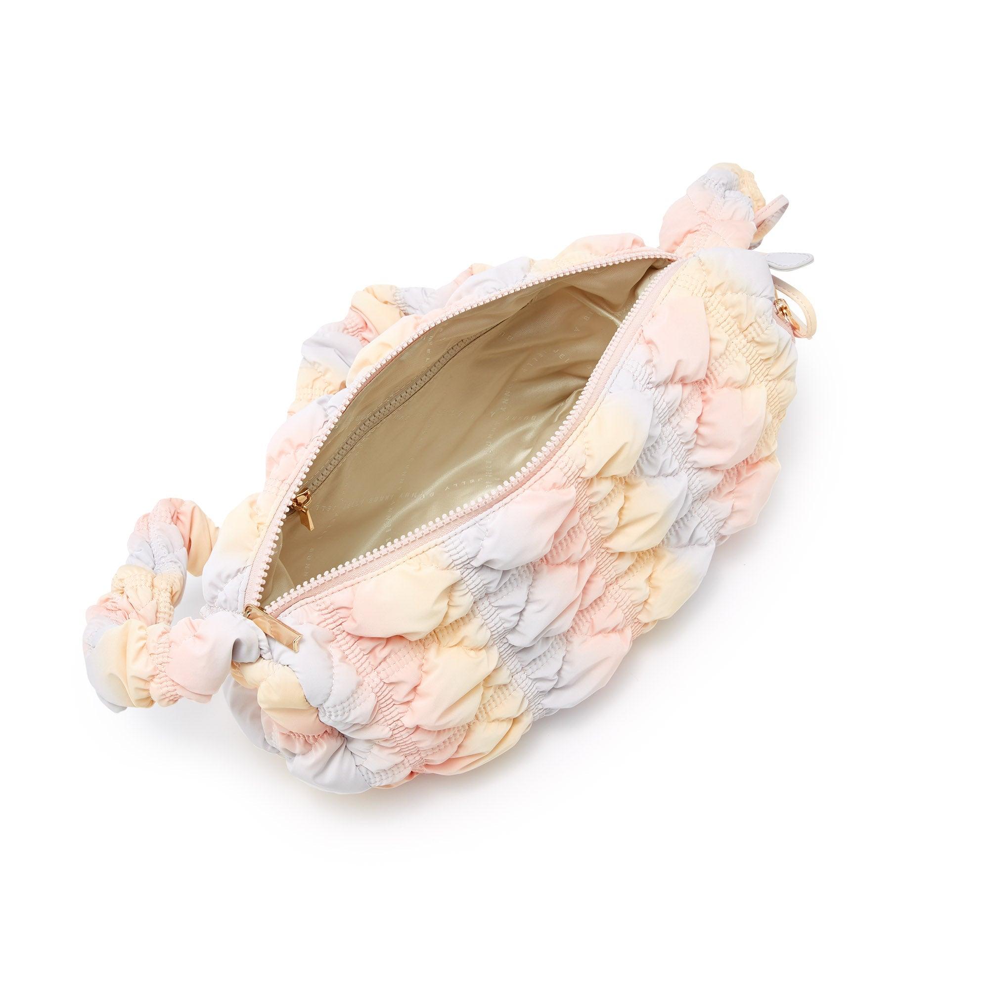 กระเป๋าสะพายข้าง Cole Allure Pink
