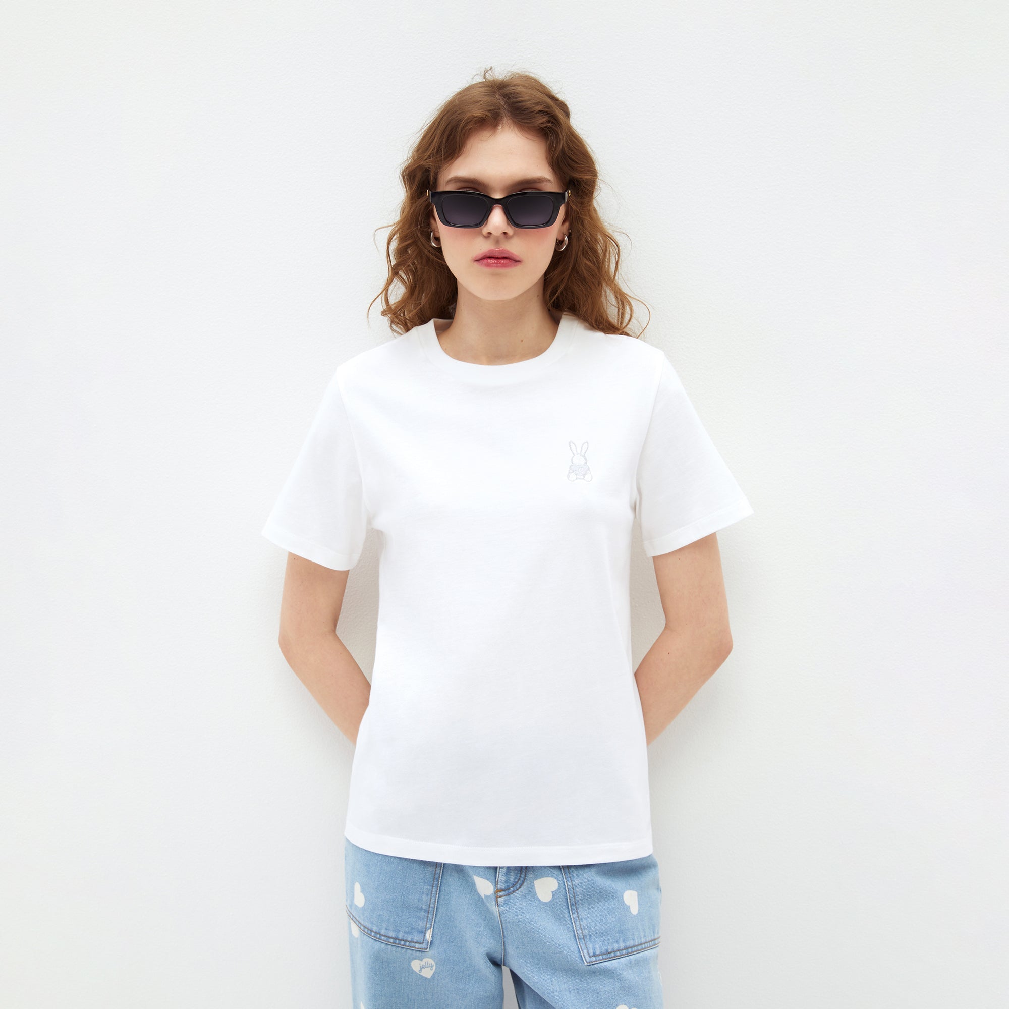 เสื้อยืด คอตตอน ปักโลโก้