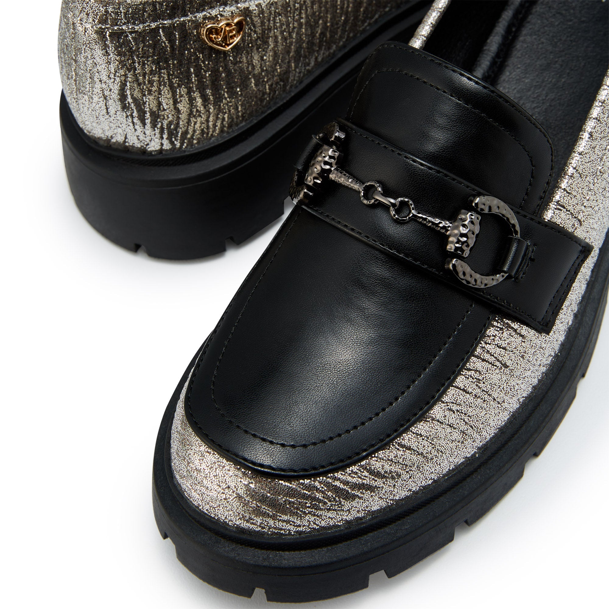 Caden Nyoni Platform Loafers Black