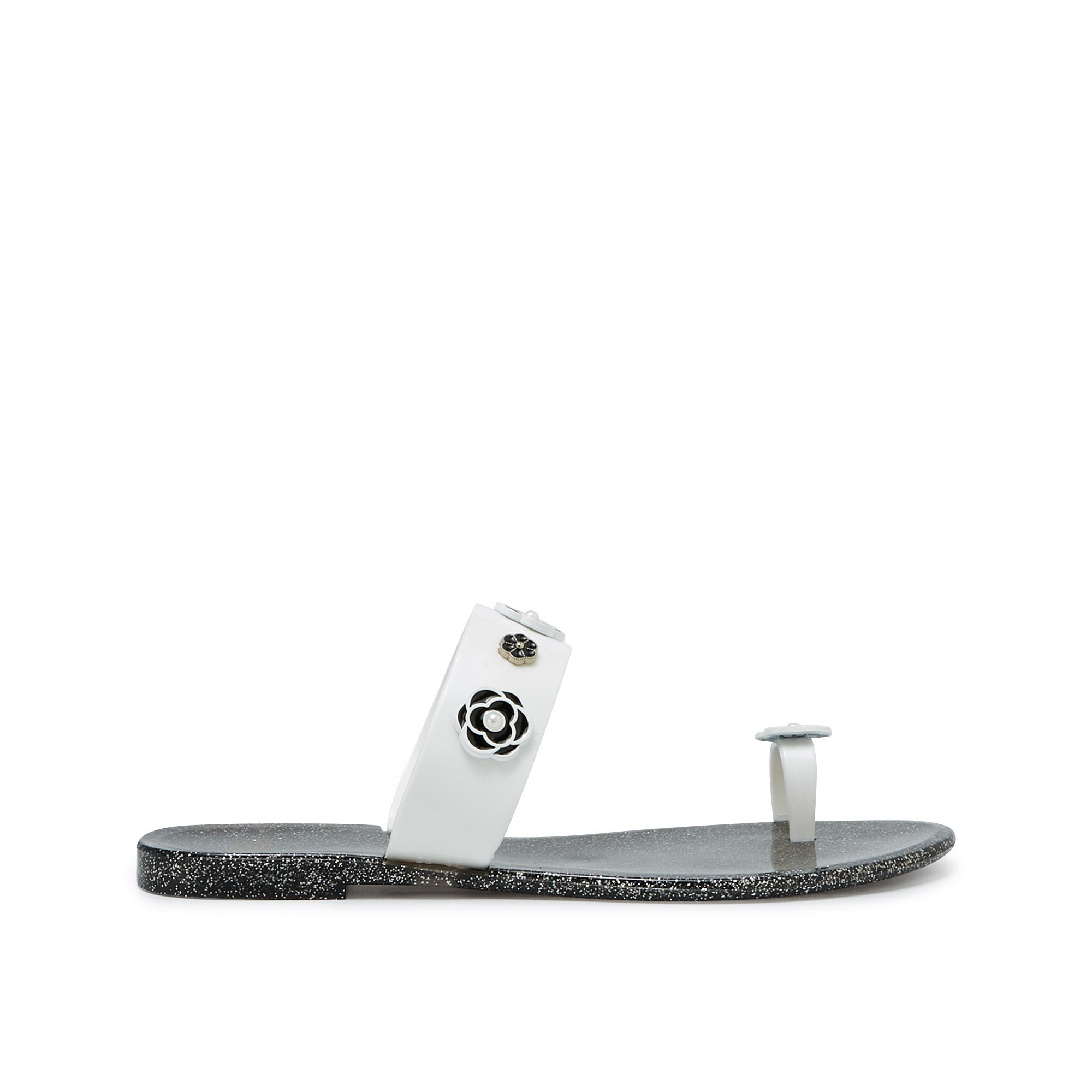 Ring Ainhoa Flat Sandals Black