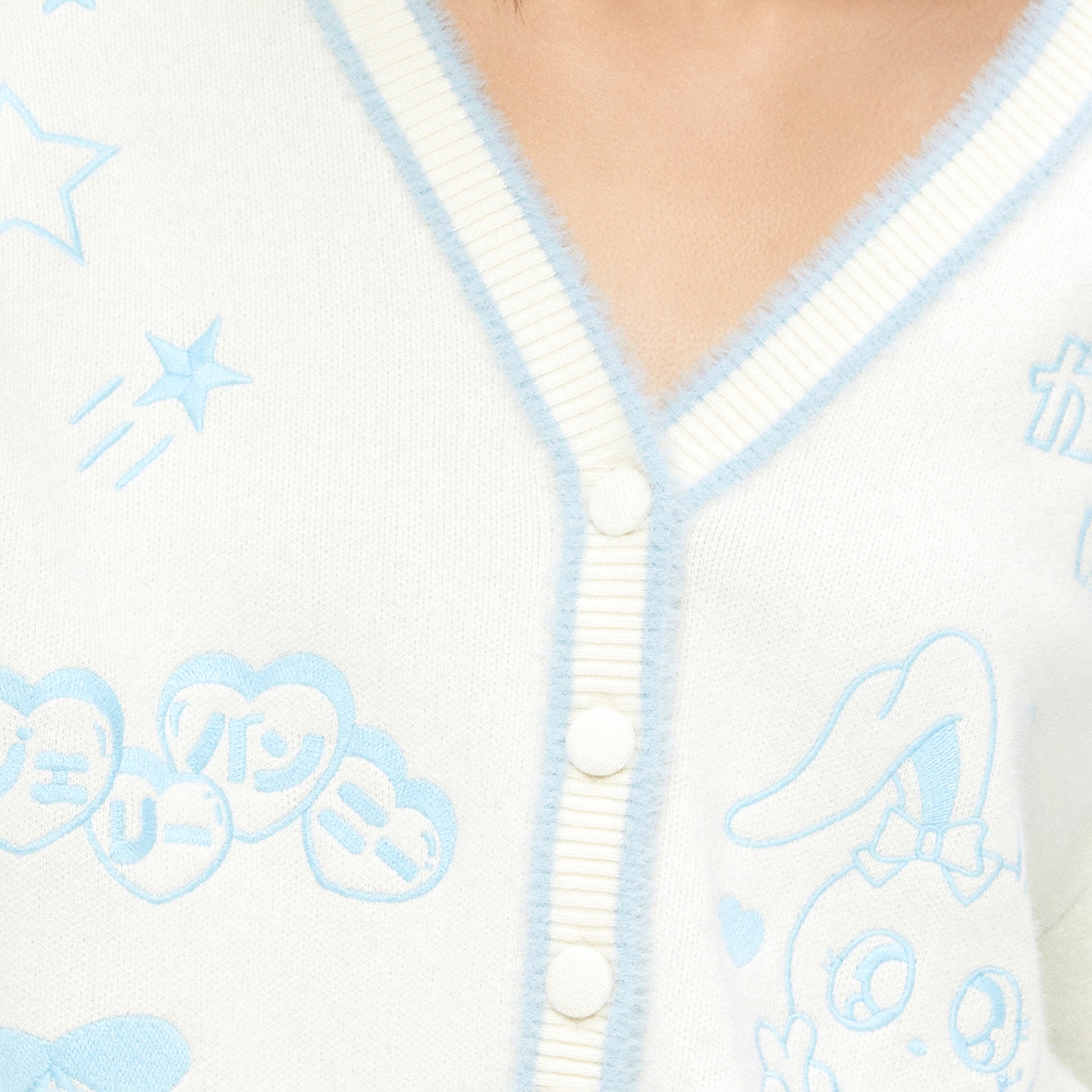 เสื้อคาร์ดิแกนแขนยาวปักลายกระต่าย Jerme Cream