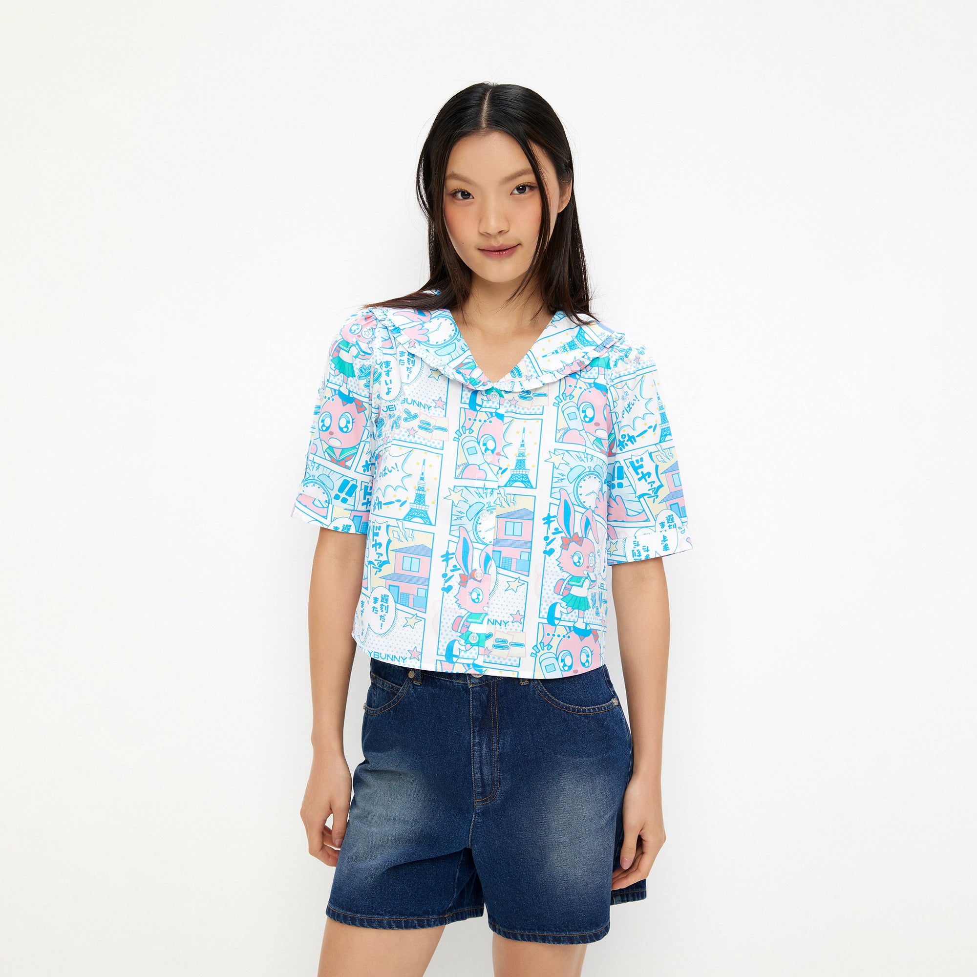 เสื้อเบล้าส์แขนสั้นพิมพ์ลายกระต่าย Jereme Multi Color