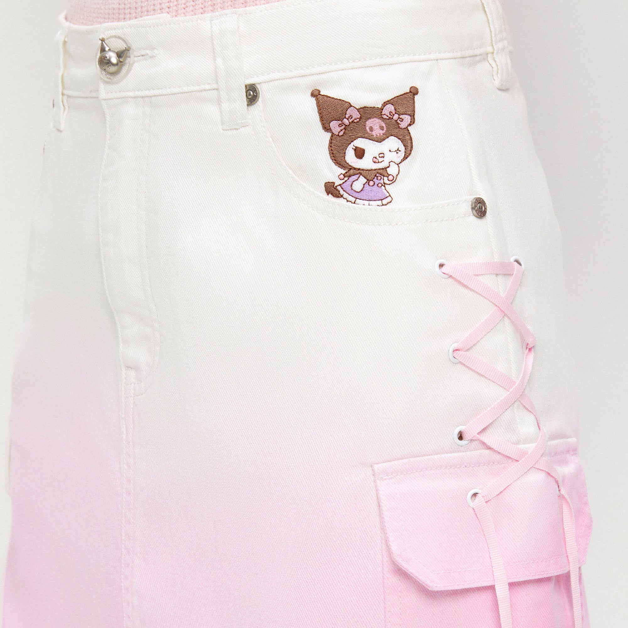 กระโปรงสั้นปักลายปักลายการ์ตูน Kuromi Multi Color