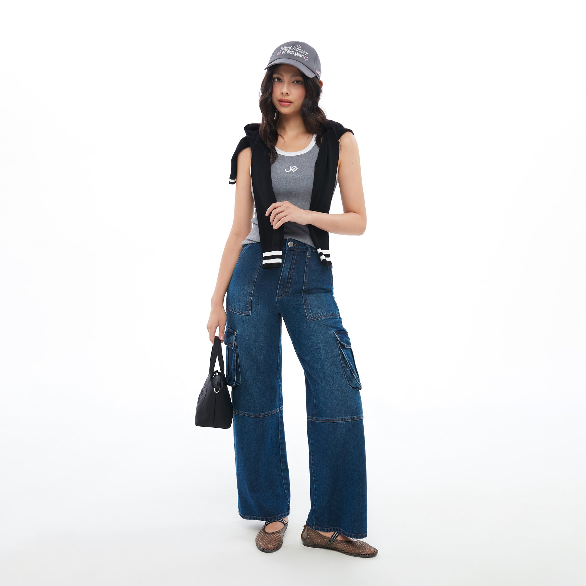 เสื้อกล้ามปักลายโลโก้ Grey