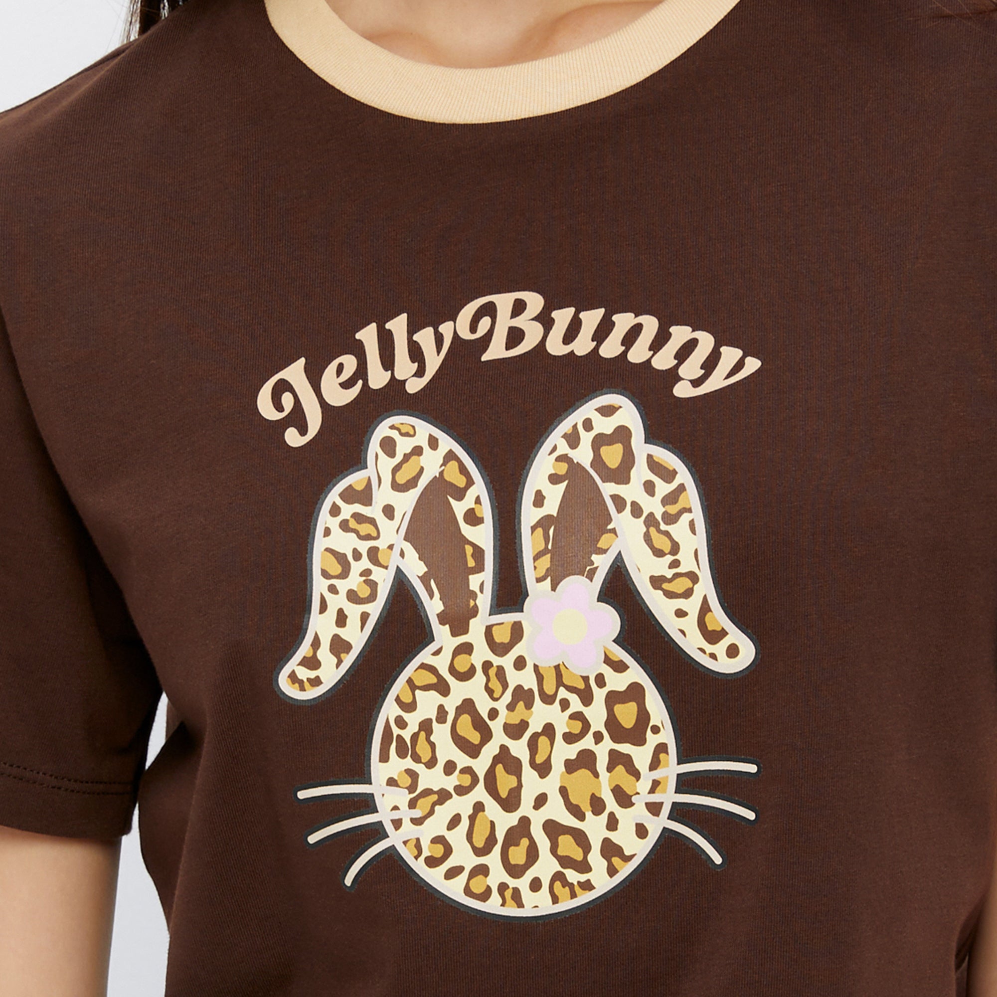 เสื้อยืดพิมพ์ลาย Leopard Jerme Brown