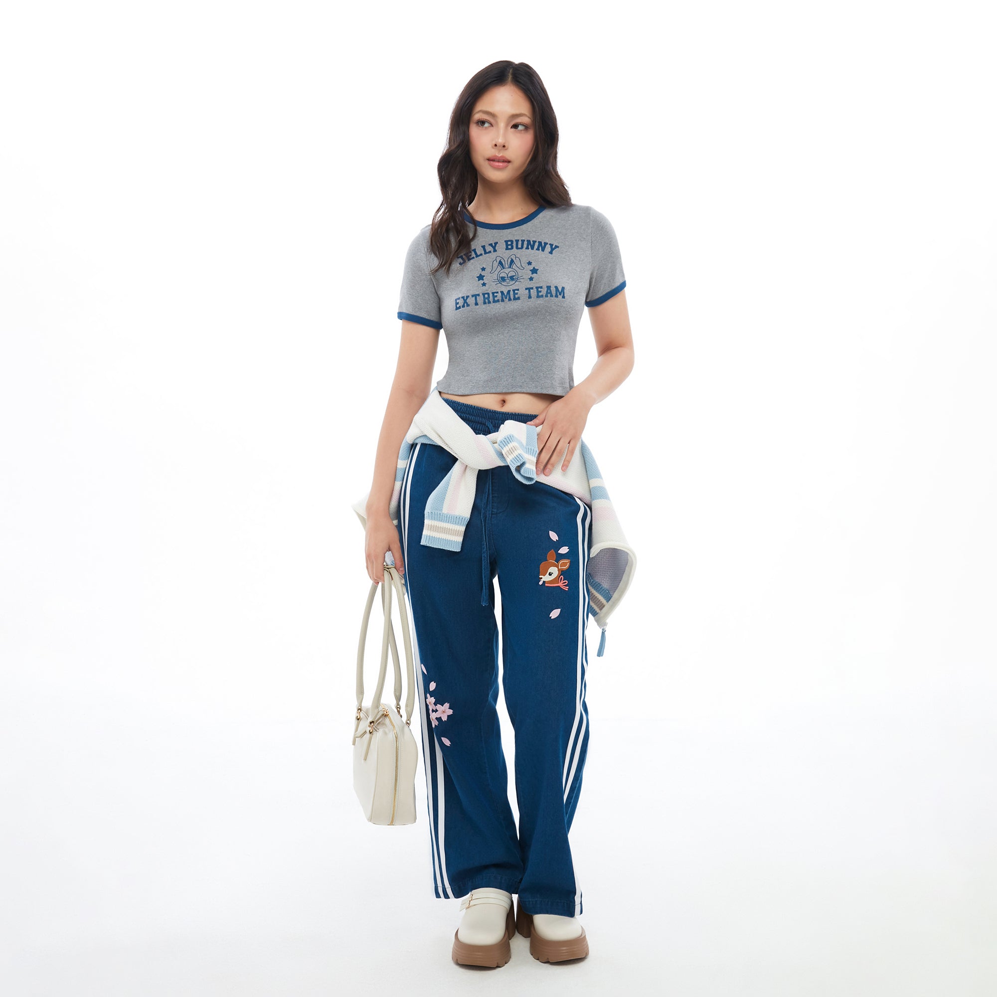 เสื้อยืดแขนสั้นพิมพ์ลาย Grey