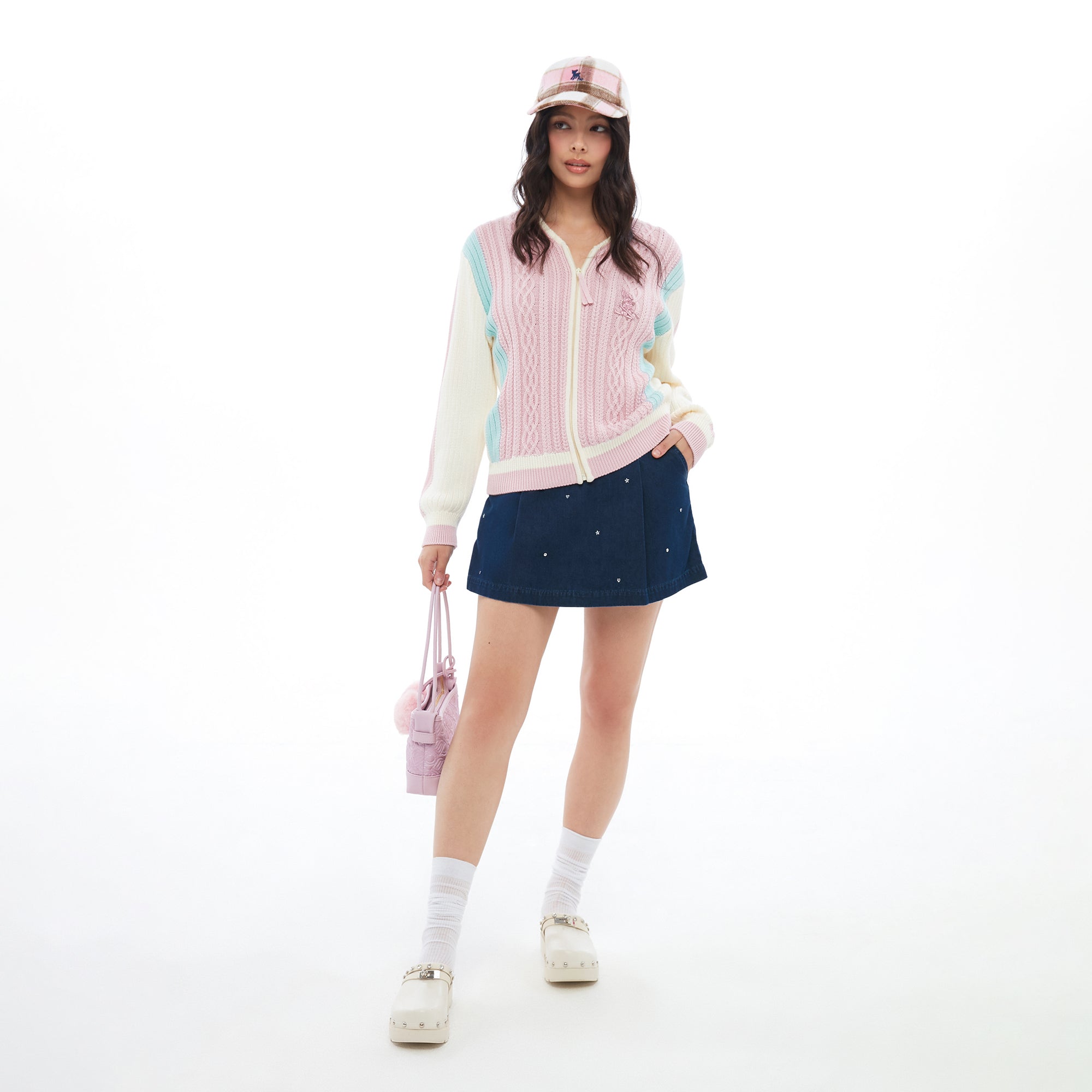 แจ็คเก็ตผ้านิตแขนยาวปักลาย Multi Color