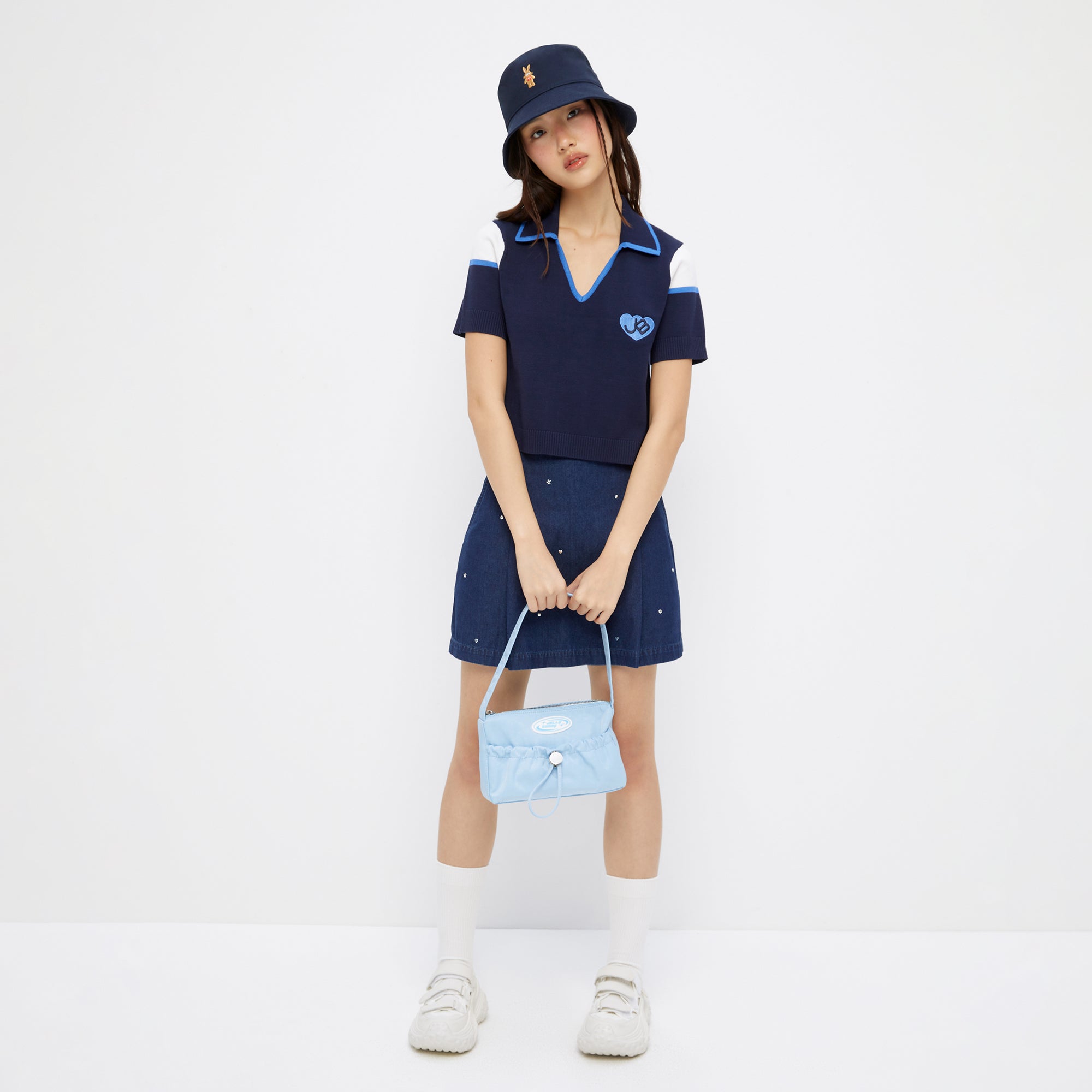เสื้อนิตคอวีปักโลโก้ Navy