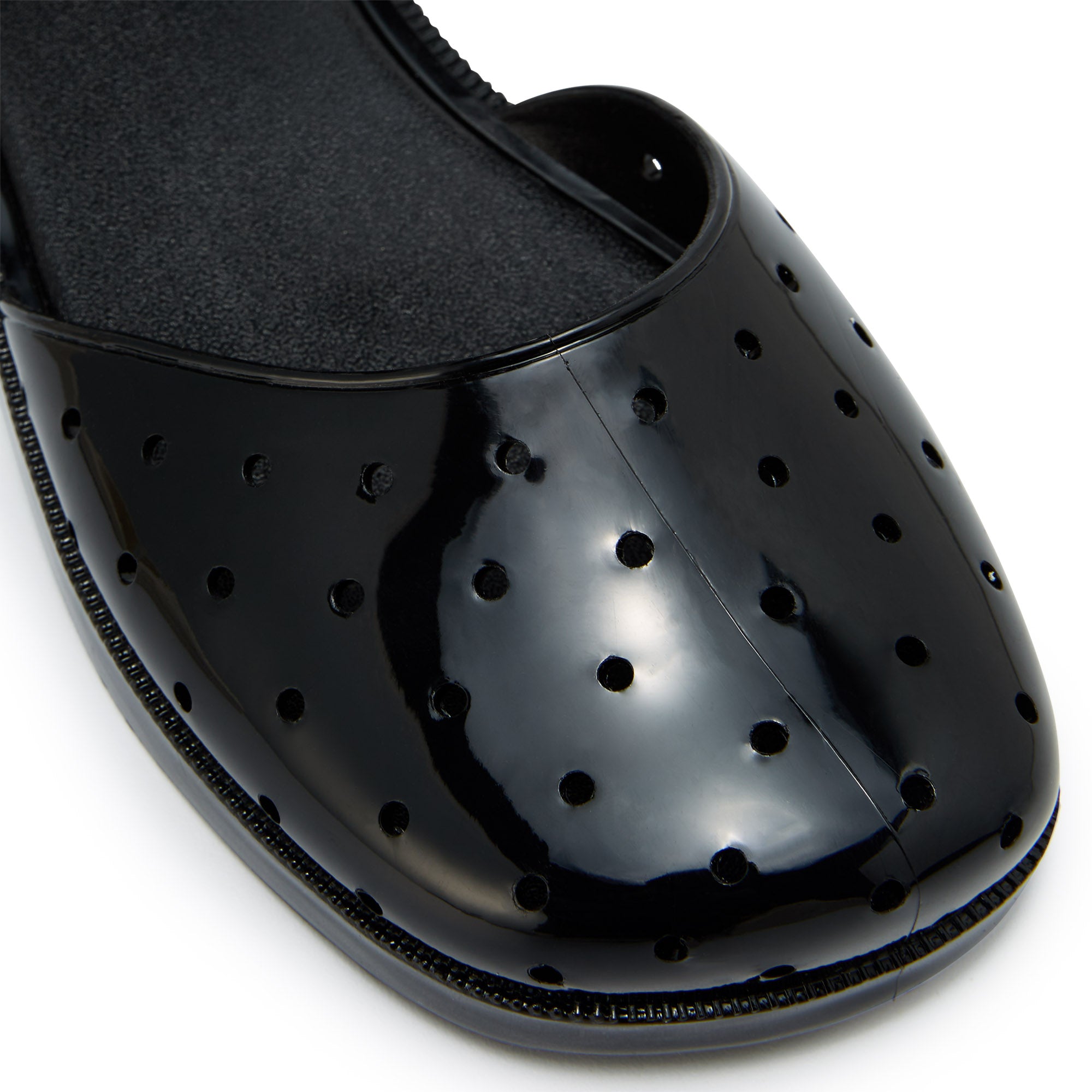 รองเท้าแตะรัดข้อเท้า Yaffa