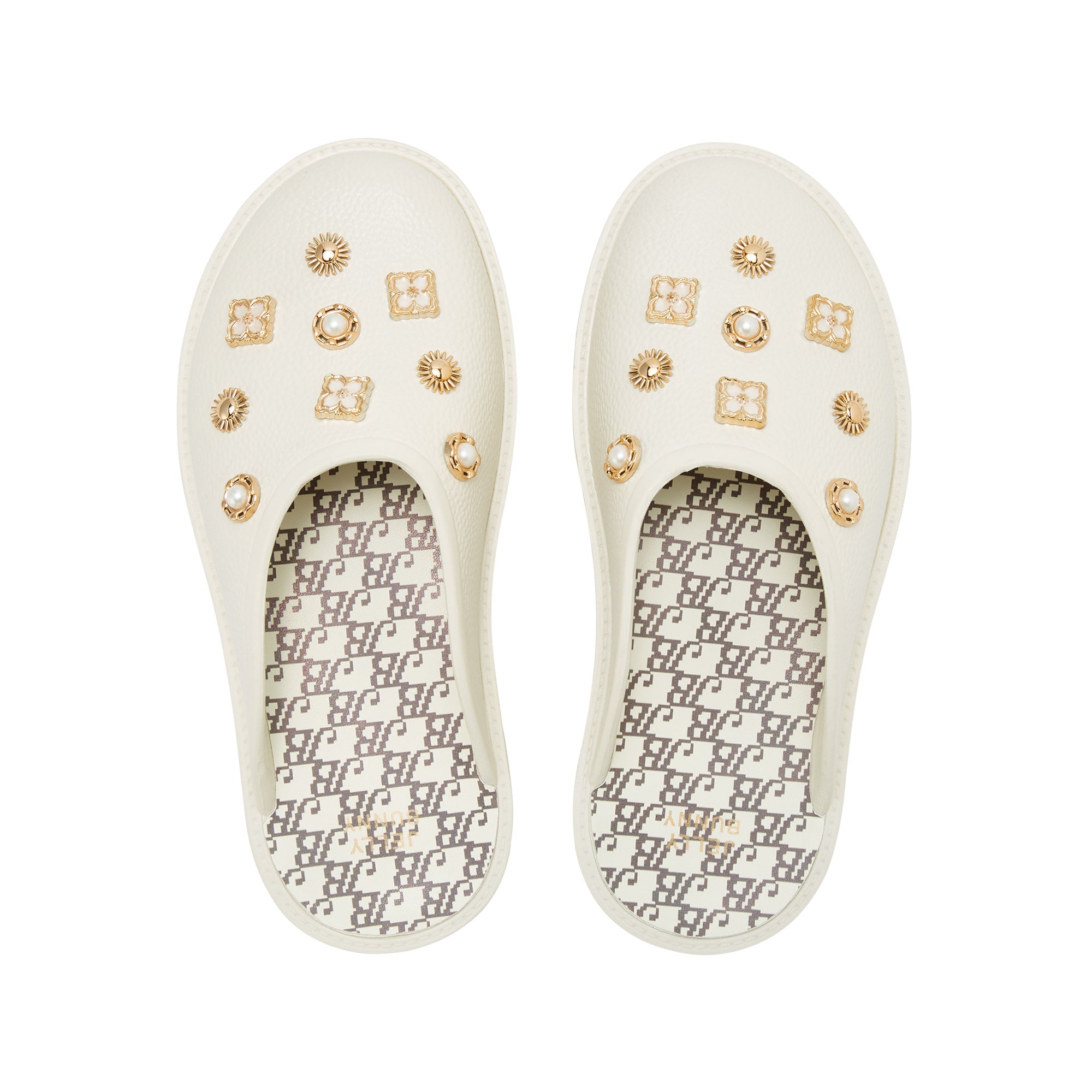 รองเท้าแตะแพลตฟอร์ม Clara Adhara Ivory