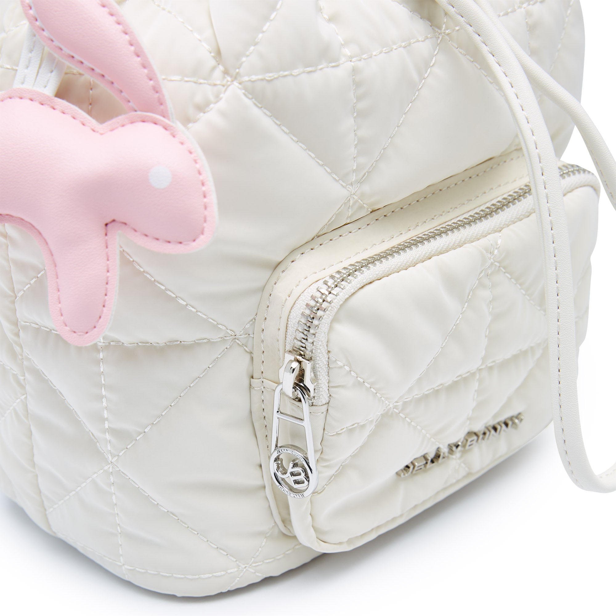 กระเป๋าบักเก็ต Quentin Ivory