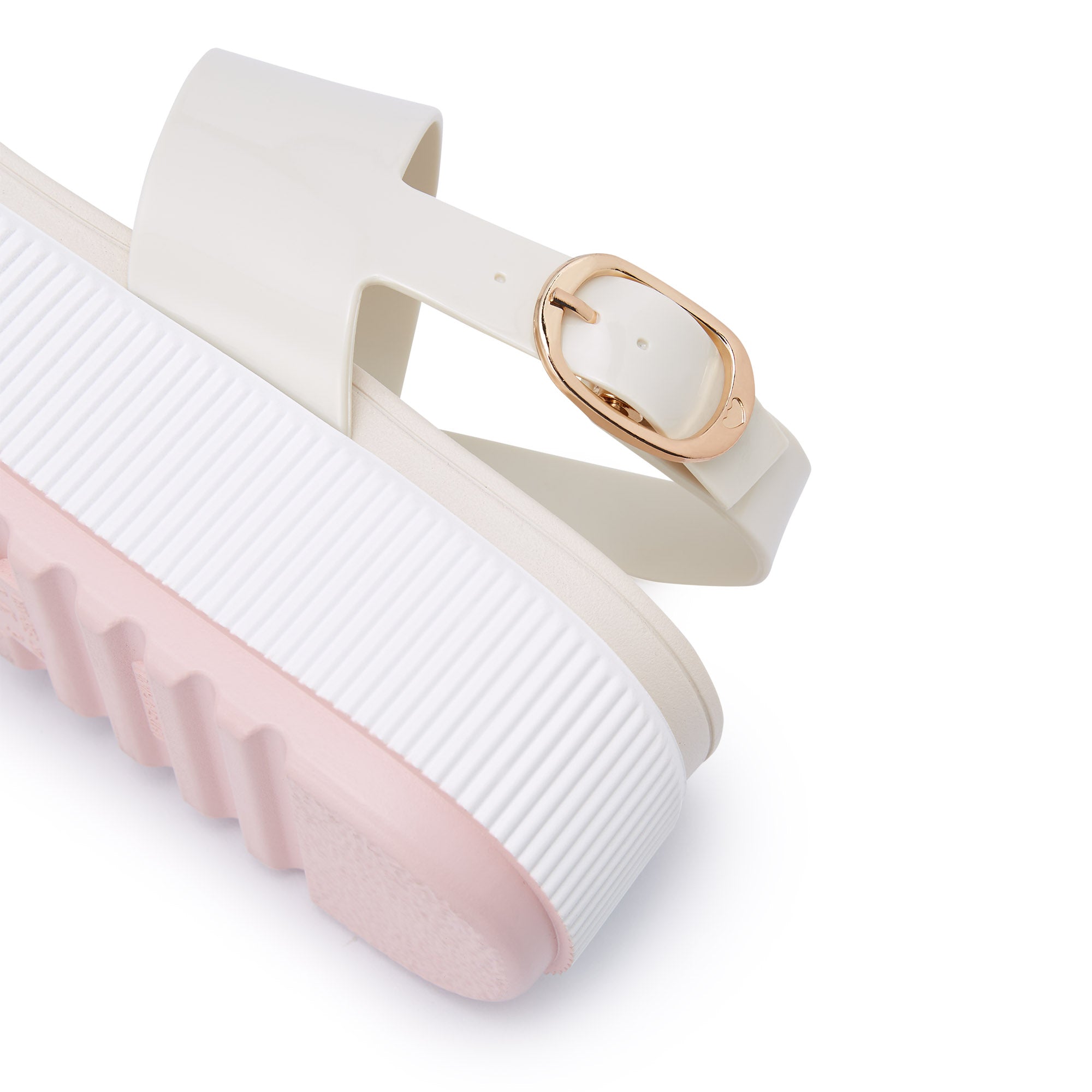 Zorica Steps Sandals Ivory