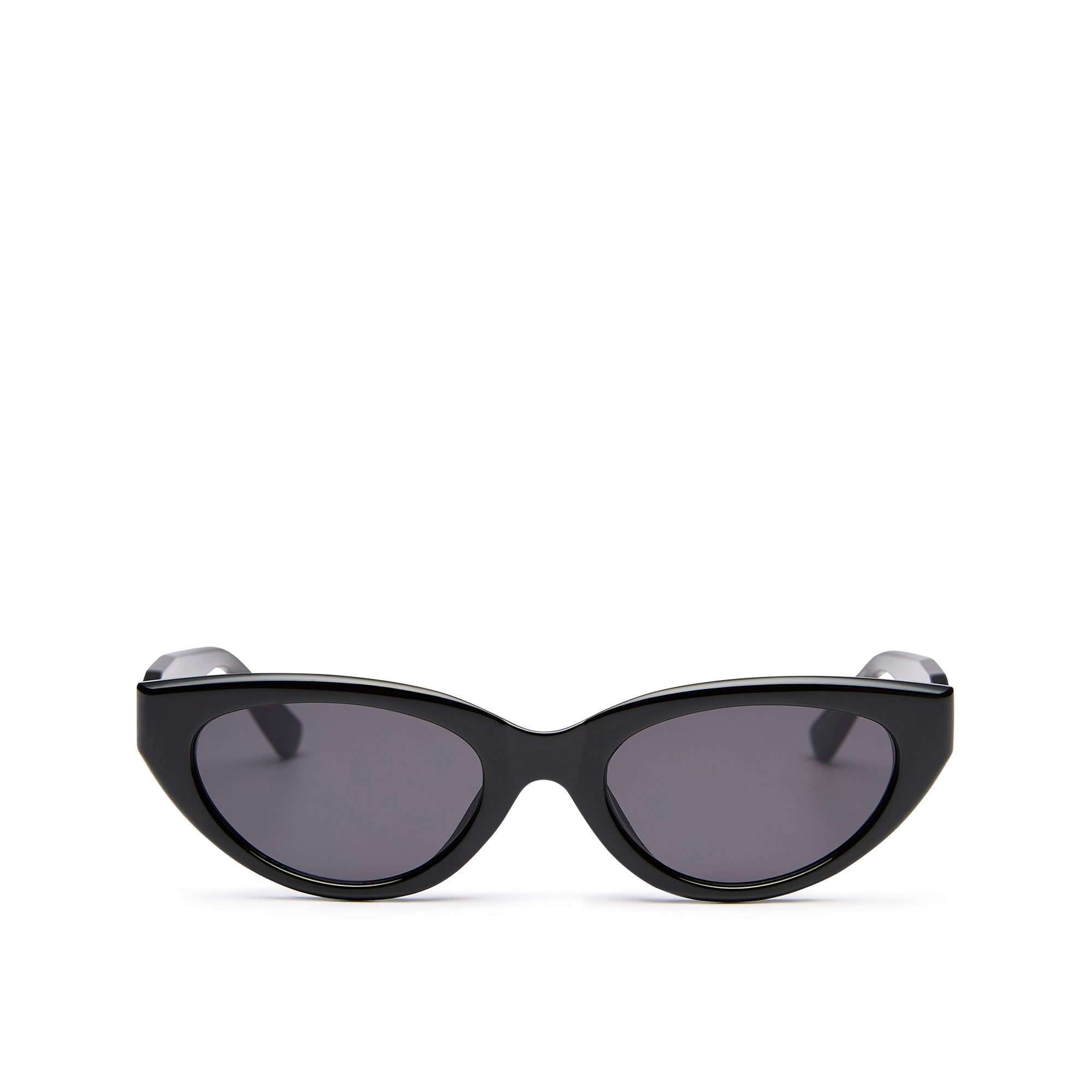 แว่นกันแดด Cara Black