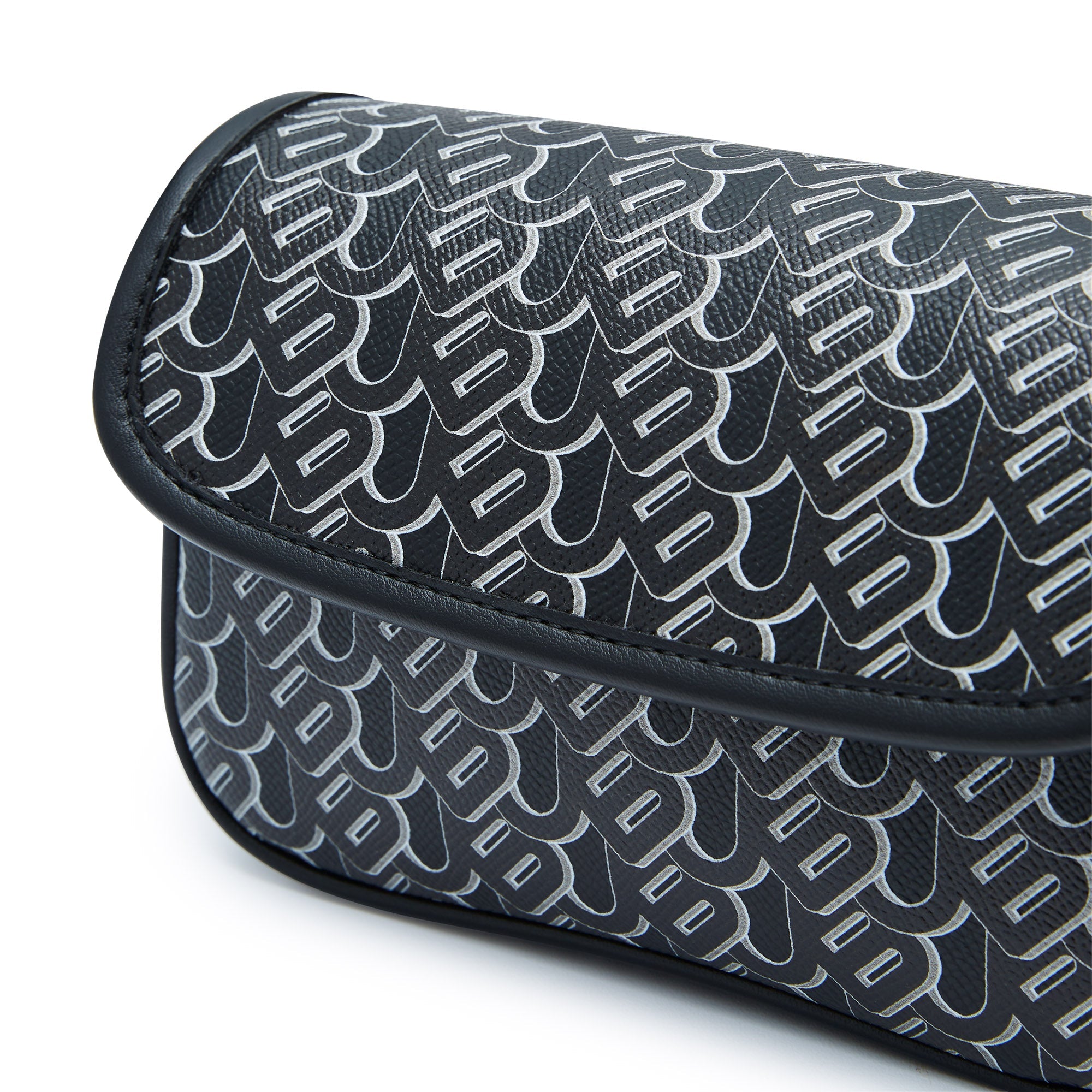 กระเป๋าสะพายข้าง Gemma Printed Black