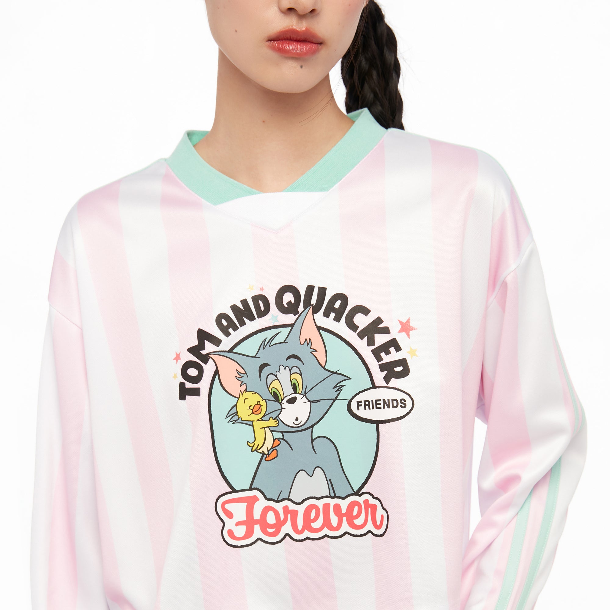 เสื้อครอปแขนยาวพิมพ์ลาย Tom and Jerry Multi