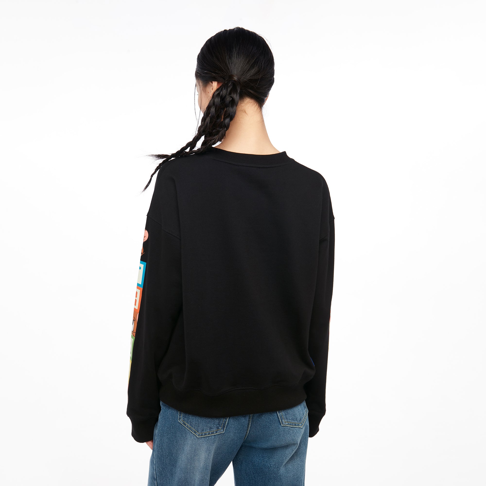 เสื้อพูลโอเวอร์พิมพ์ลาย Tom and Jerry Black