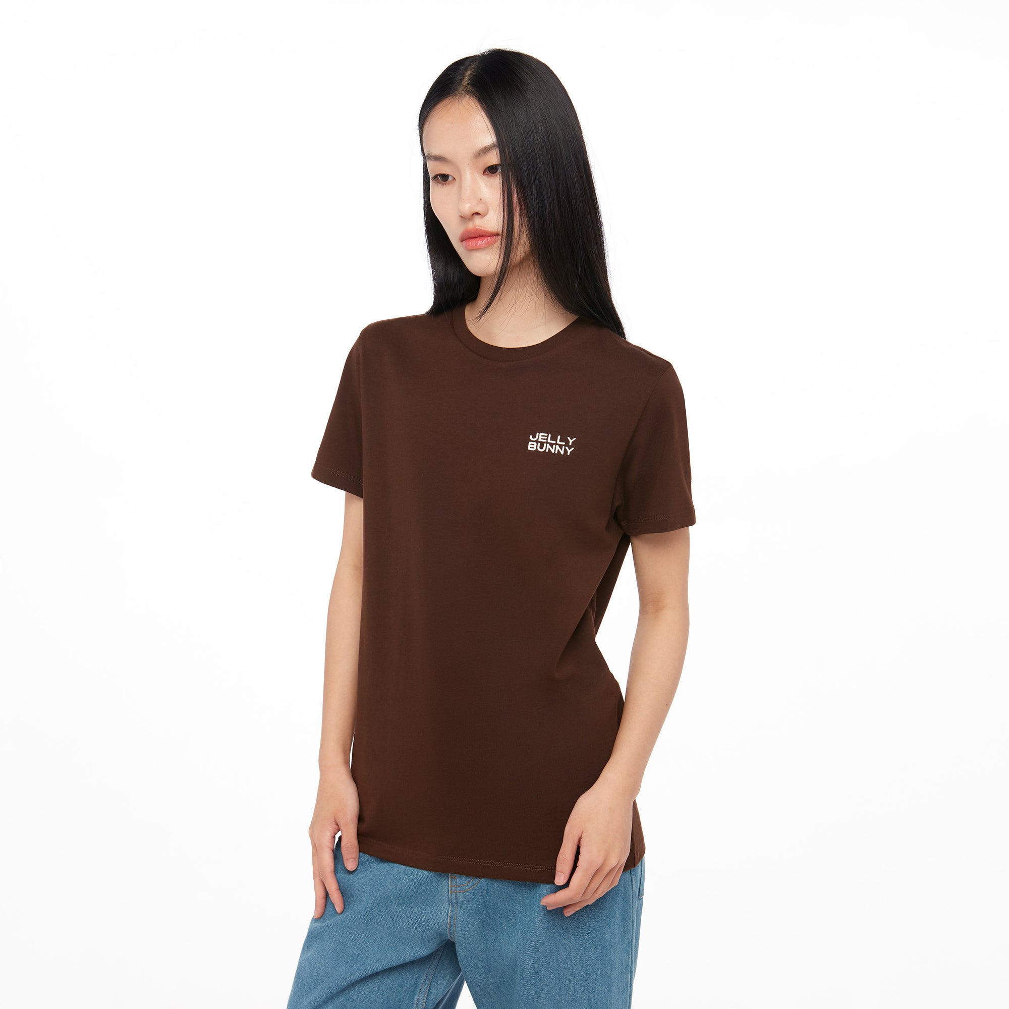 เสื้อยืดแขนสั้นปักโลโก้ Brown