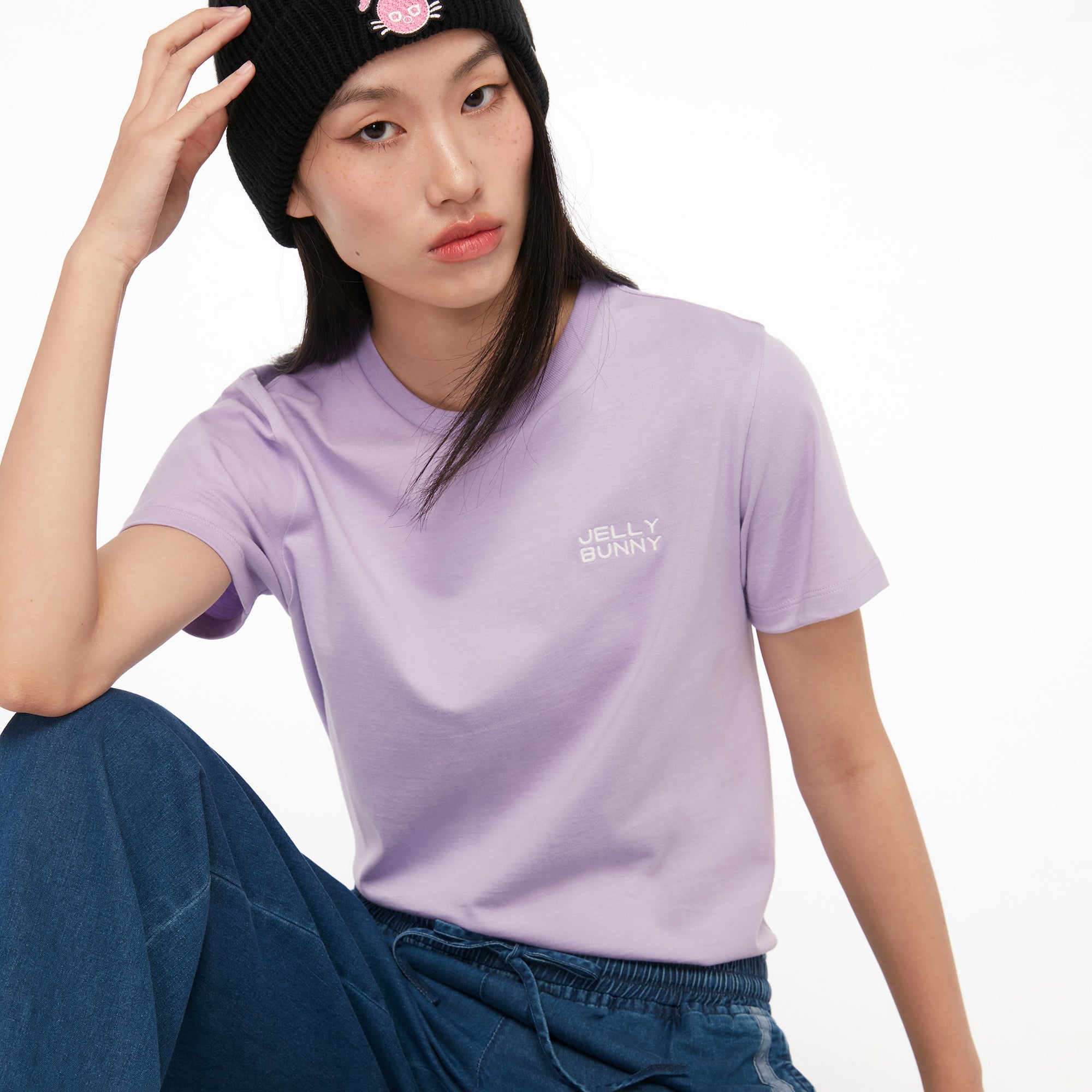 เสื้อยืดแขนสั้นปักโลโก้ Purple