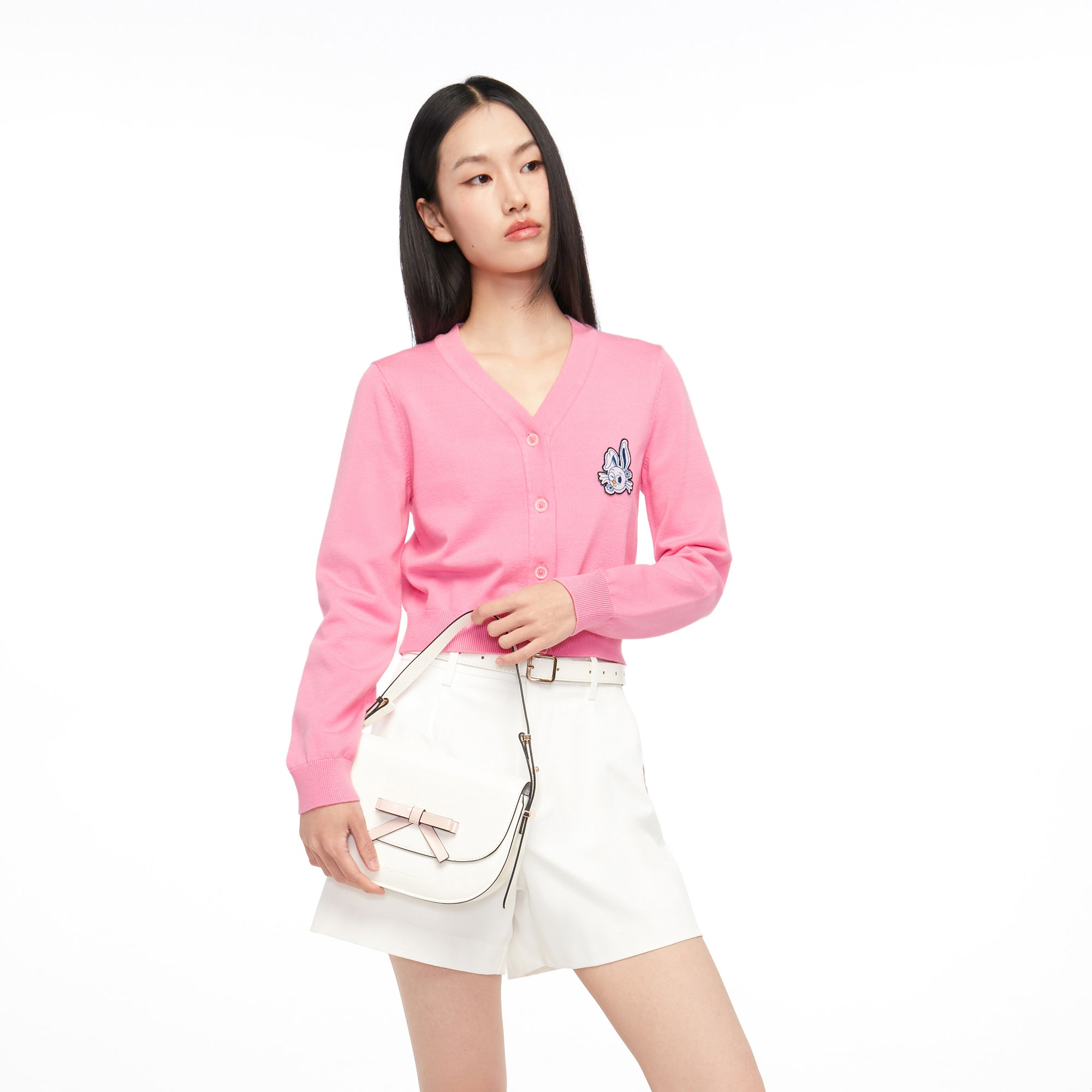 เสื้อคาร์ดิแกนครอปปักลาย Jerme Pink