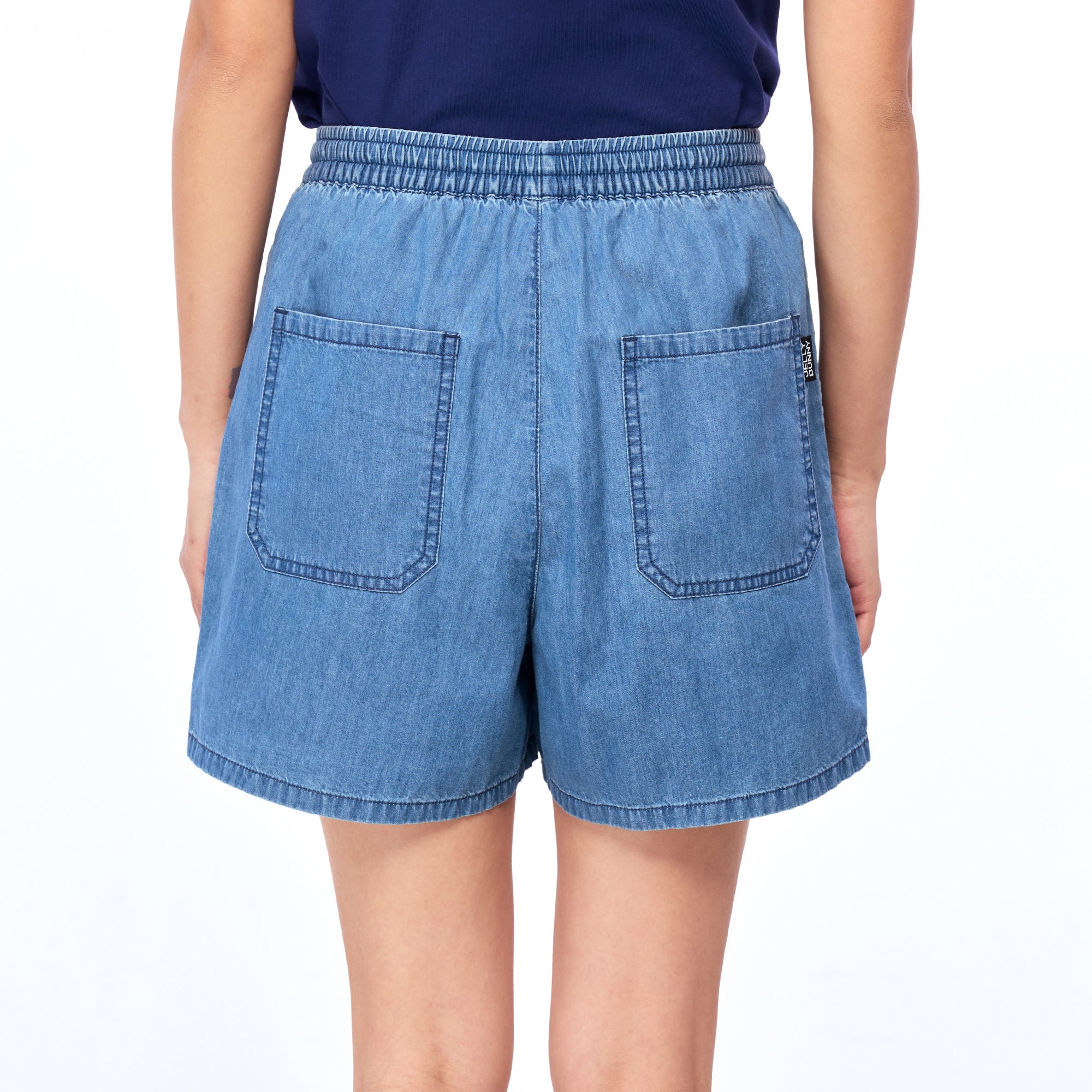 กางเกงเดนิมขาสั้นปักลาย Duo Jerme Blue