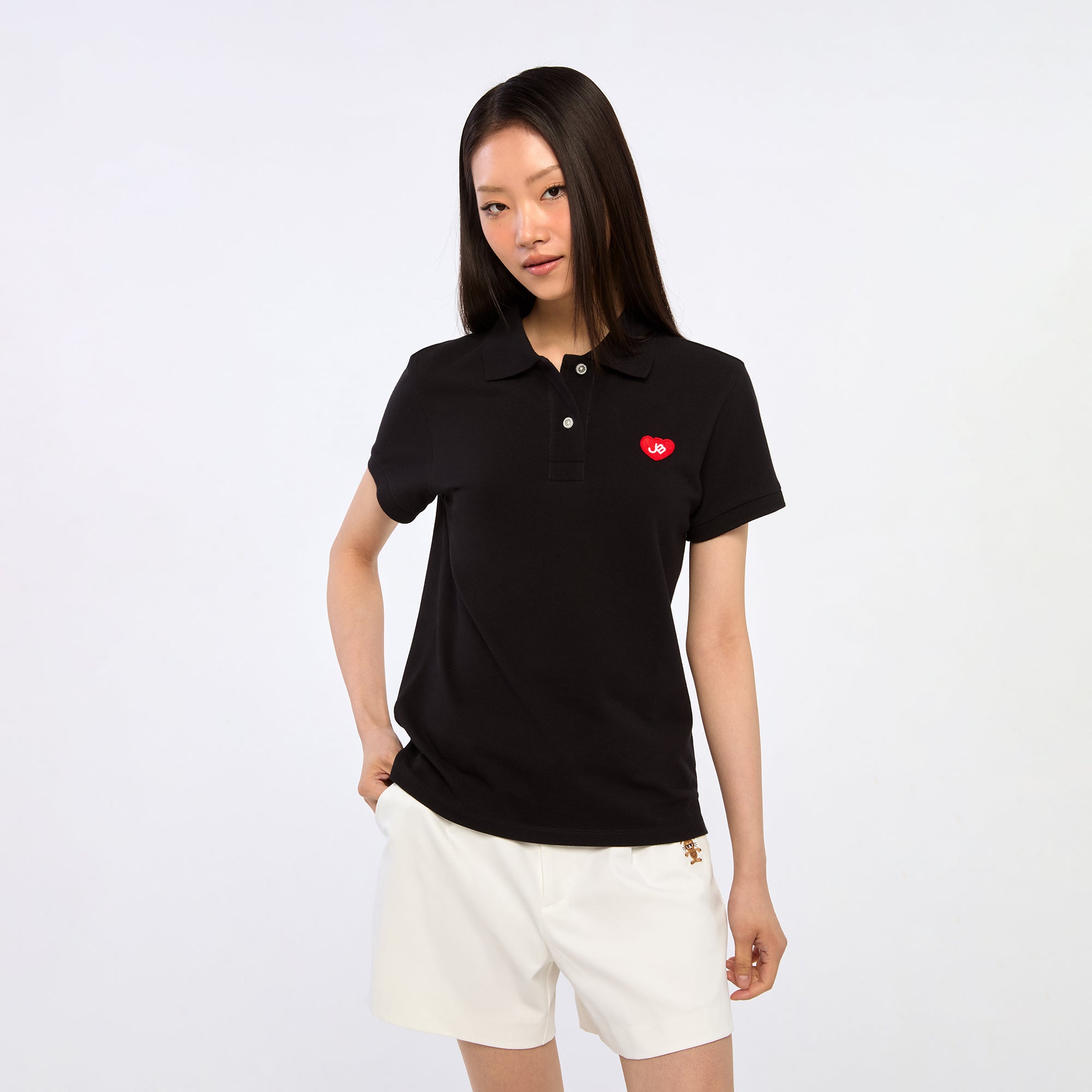 เสื้อโปโลแขนสั้นปักโลโก้ Black