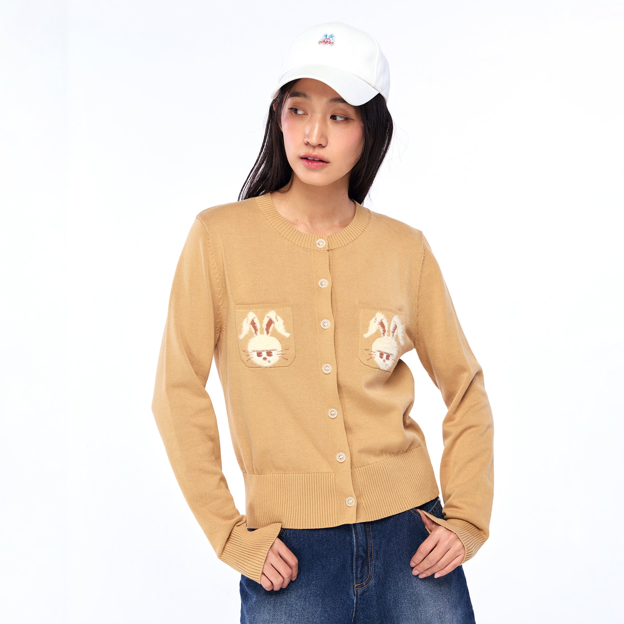 เสื้อคาร์ดิแกนแขนยาวพร้อมกระเป๋าปักลาย Jerme Brown