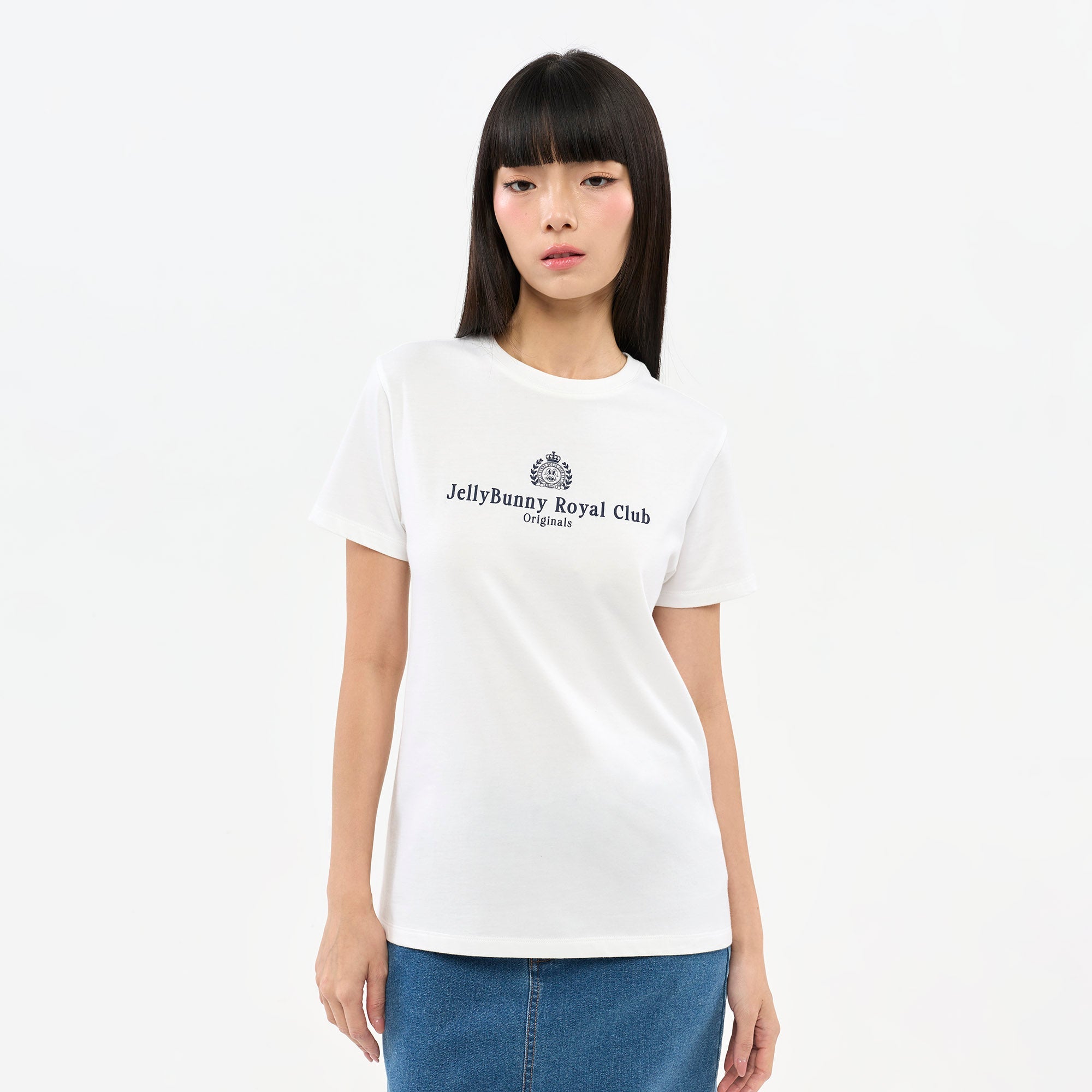 เสื้อยืดแขนสั้นลายพิมพ์ Royal Club
White