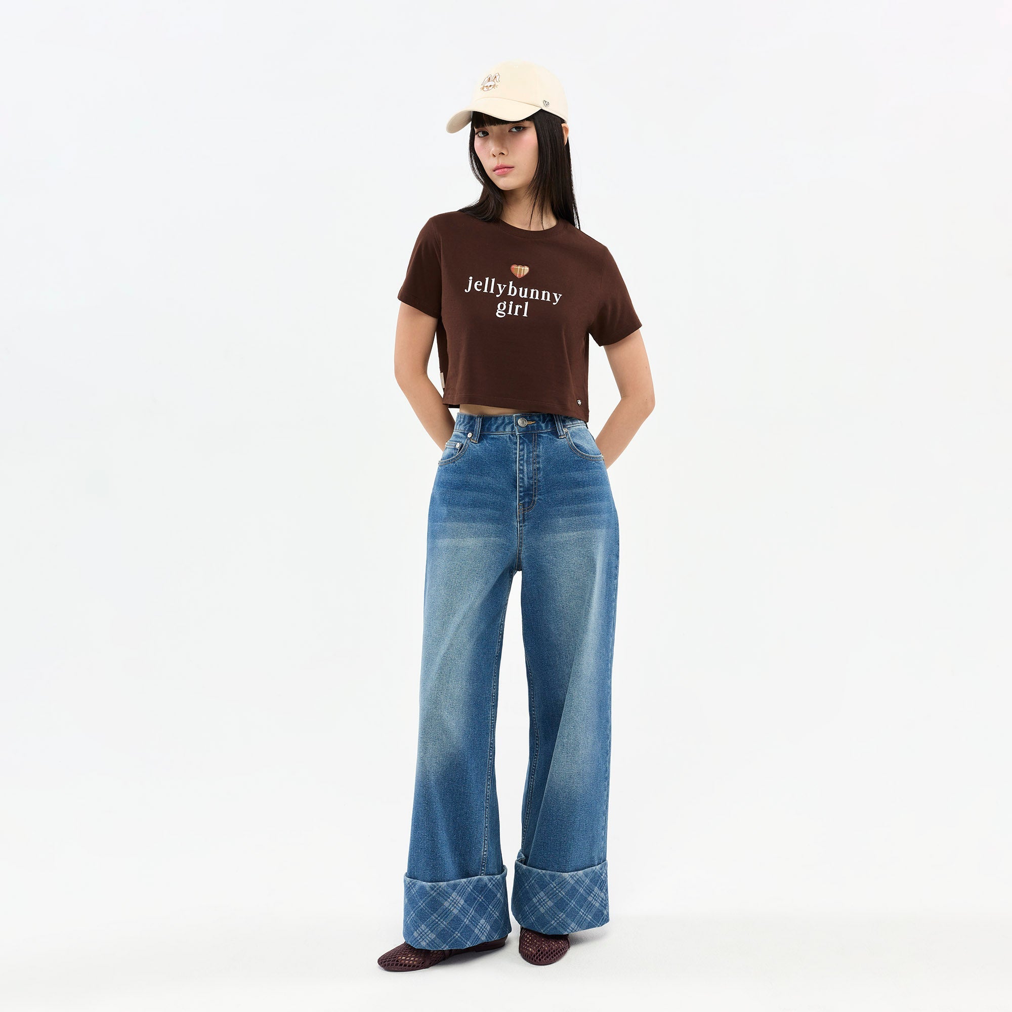 Jelly Bunny Girl Graphic T-Shirt Brown
