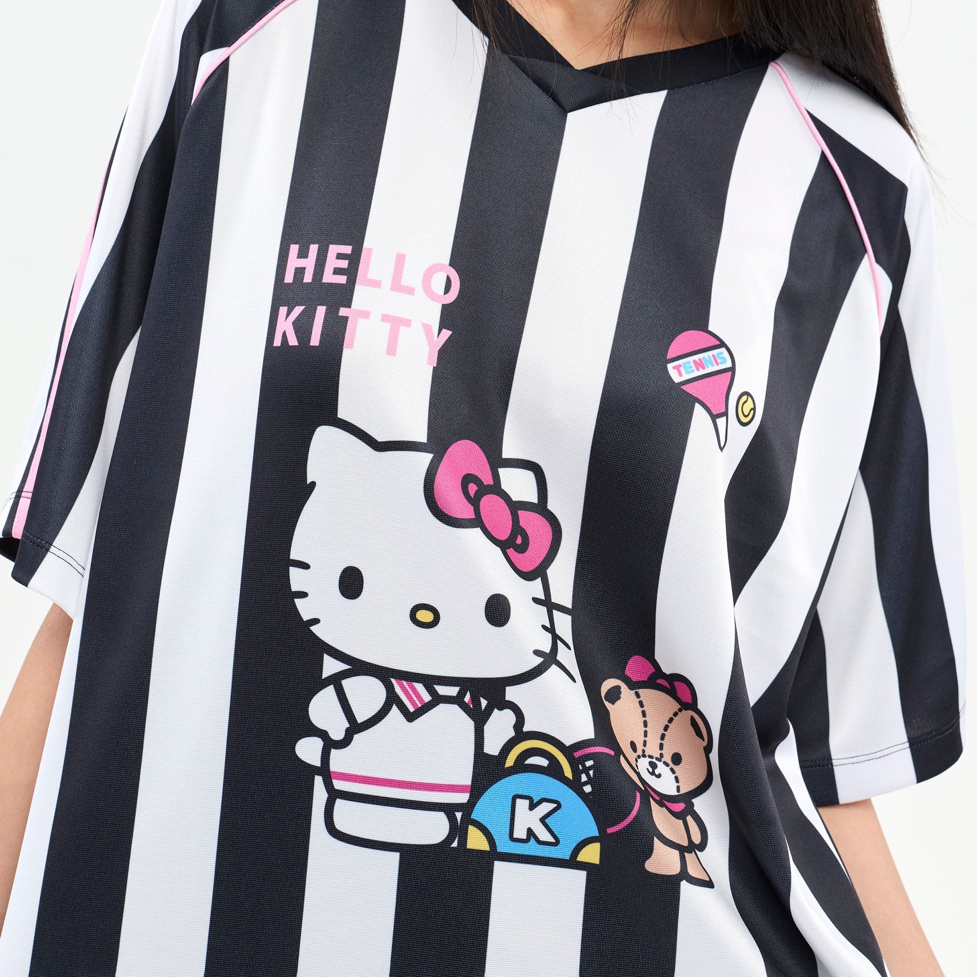 เสื้อยืดแขนสั้นลายทาง Hello Kitty Black