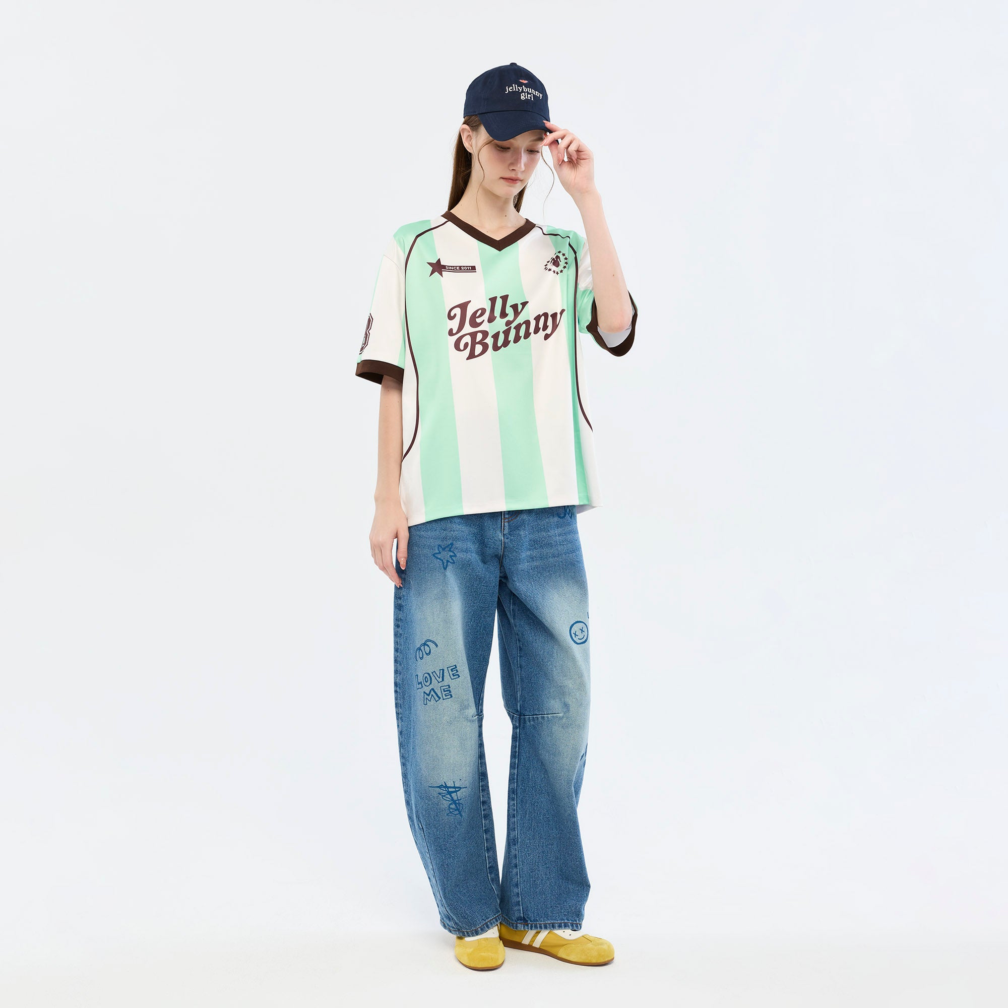 เสื้อยืดแขนสั้นลายทางสไตล์ฟุตบอล