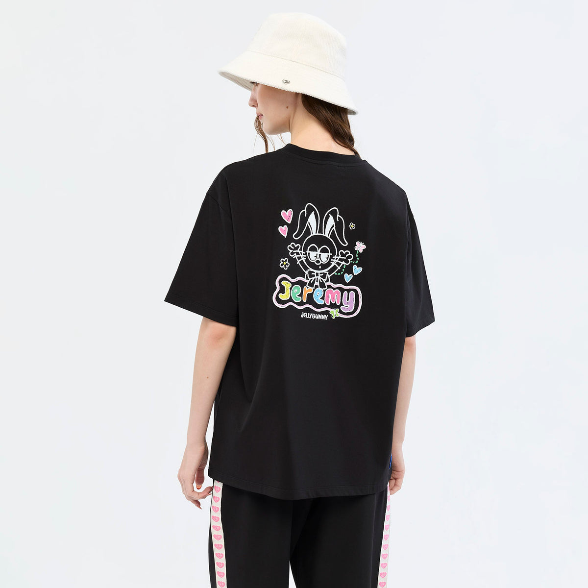 เสื้อยืดลาย Jeremy Bunny Doodle Graphic Black