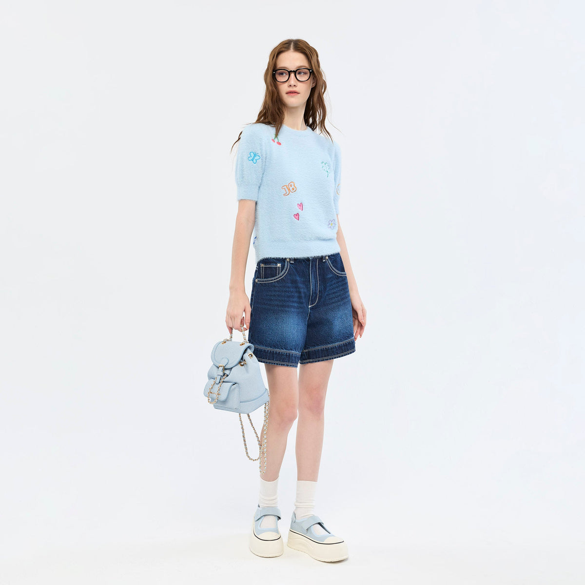 เสื้อยืดลายกราฟิก Blue