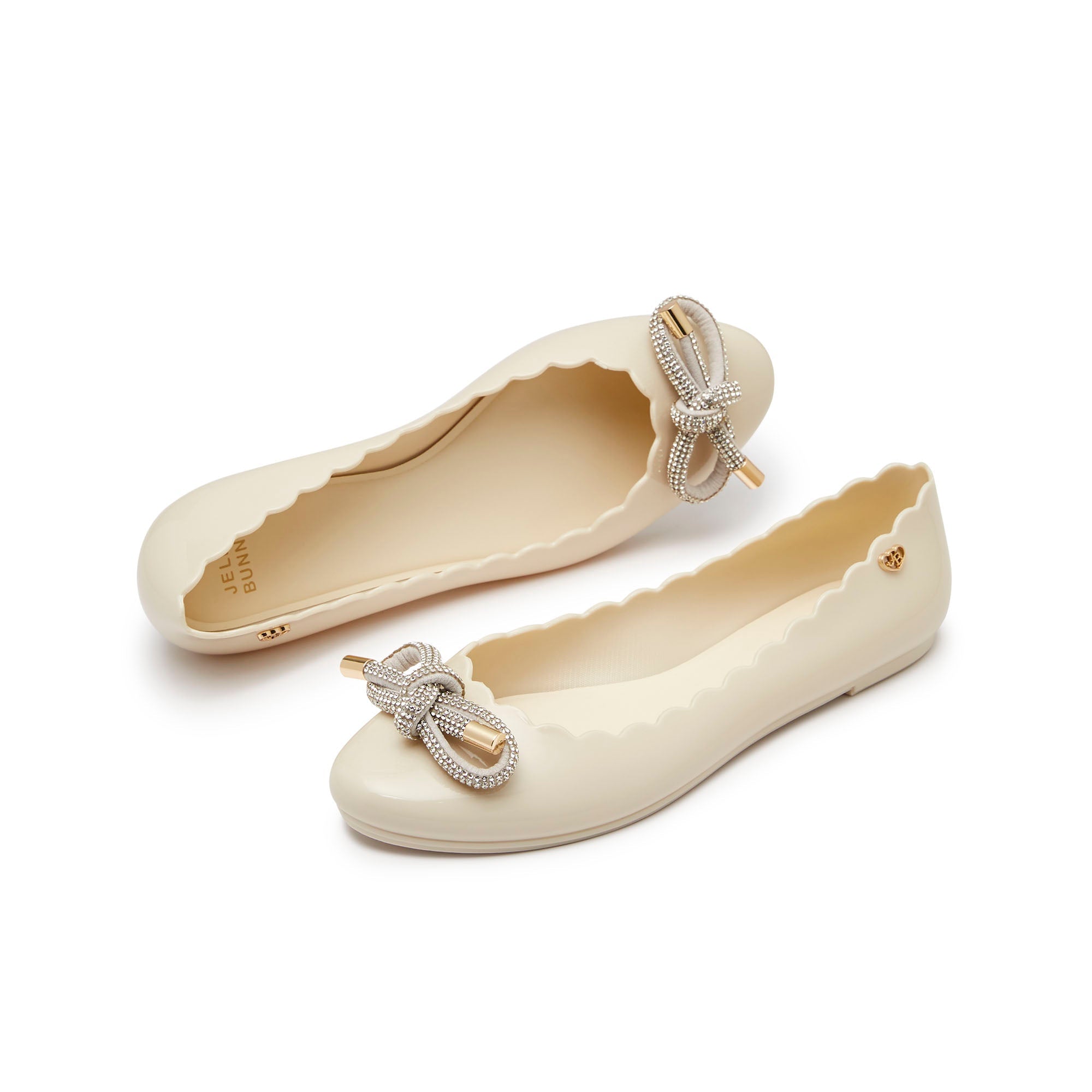 รองเท้าคัทชูทรงบัลเล่ต์ Sonia Glow Ivory