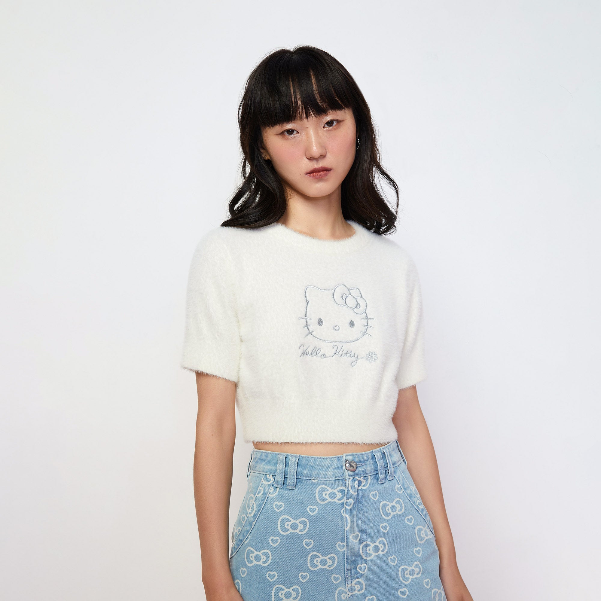 Kitty Cozy Embroidered Cropped Top White - Jelly Bunny Thailand Official Online Store