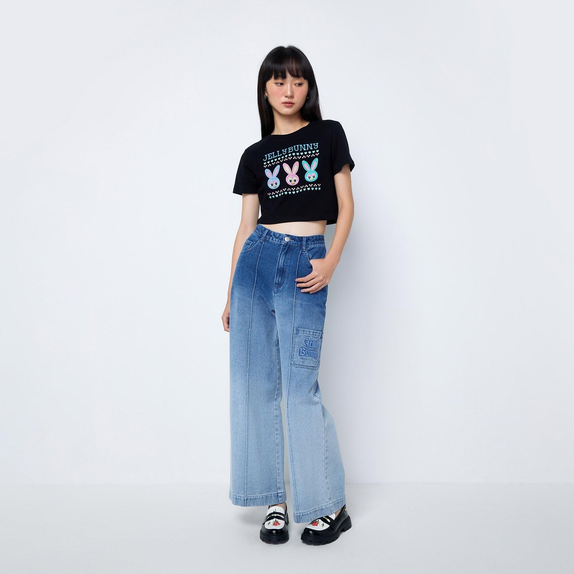 Printed Cropped T-Shirt Craftman Studio Black - Jelly Bunny Thailand Official Online Store