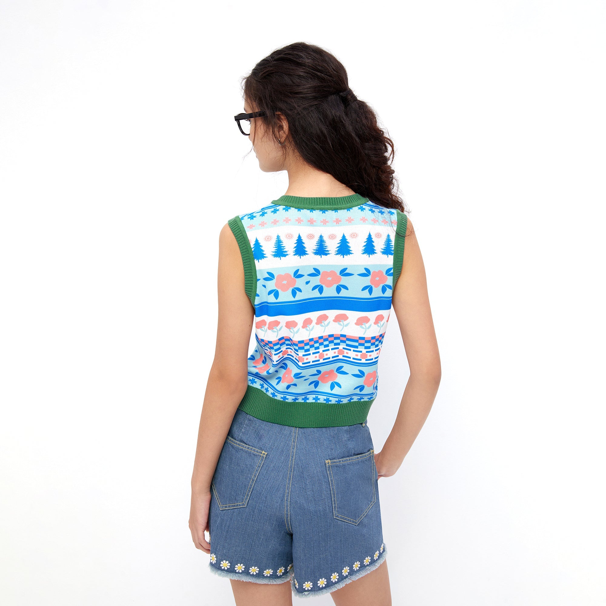 เสื้อกั๊ก Nordic Garden Multi Color