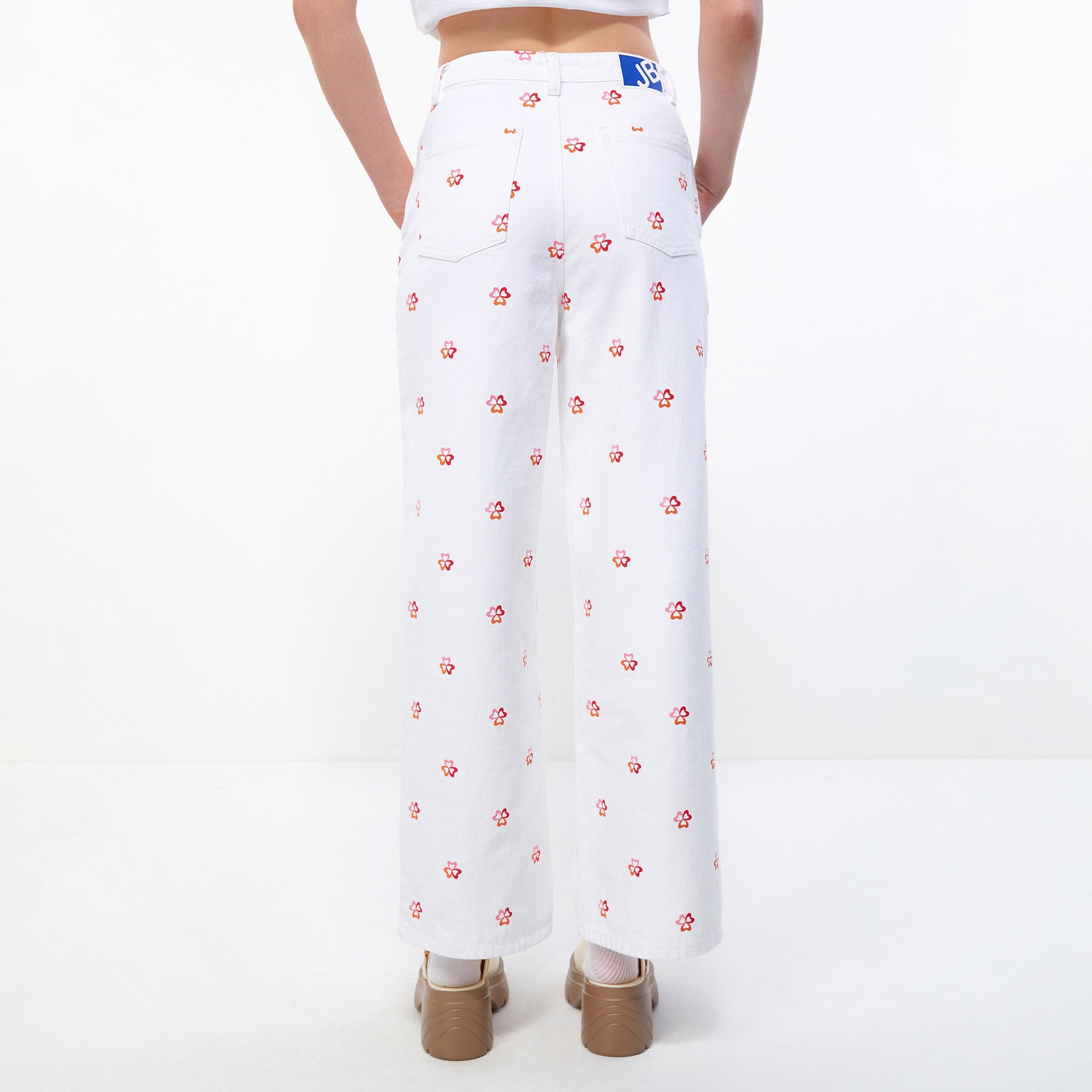 Sweet Flower Wide-Leg Jeans White