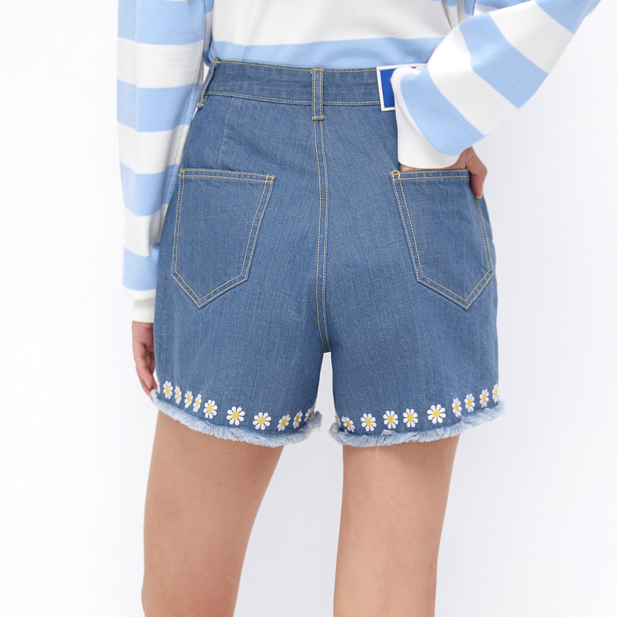 Daisy Embroidered Denim Shorts Blue