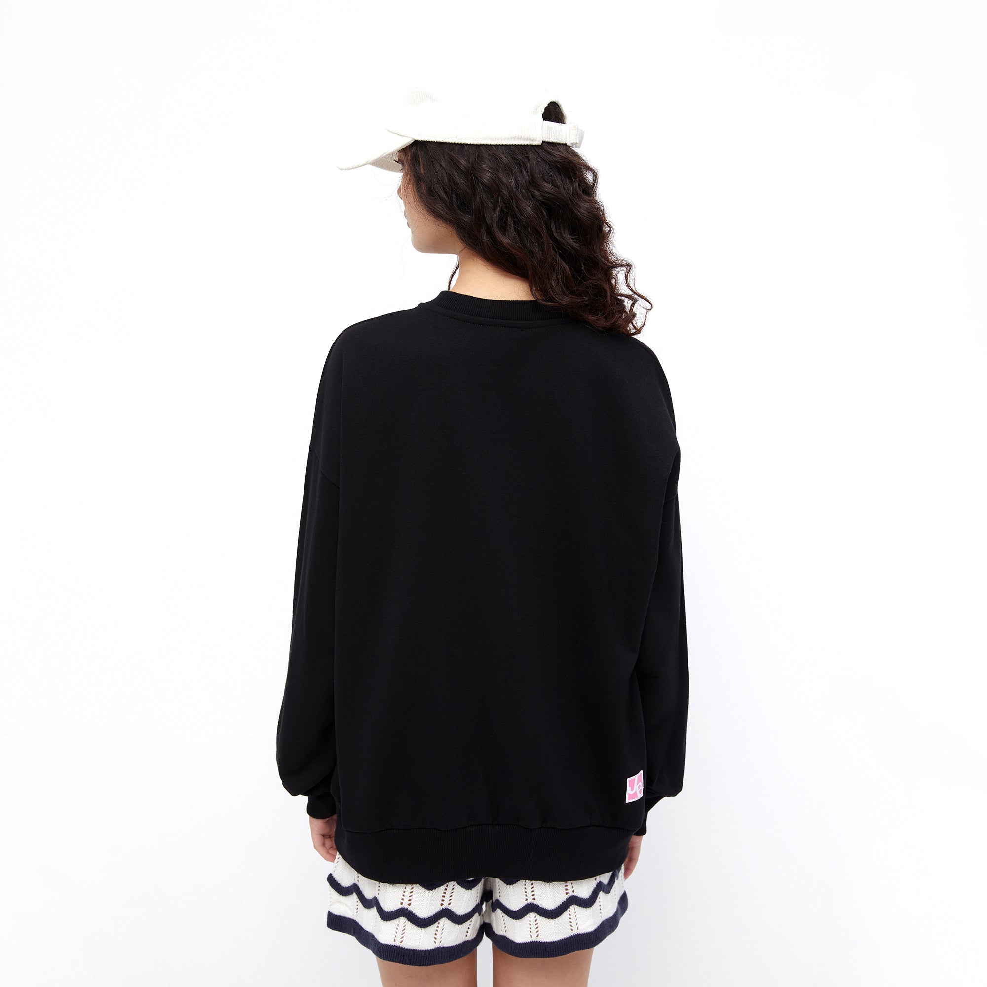 Jelly Bunny Bloom Pullover Black