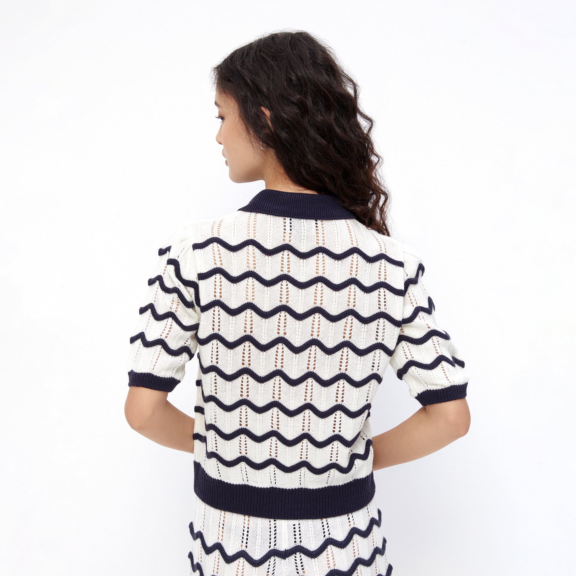 Wave Knit Short Sleeve Cardigan Multi Color