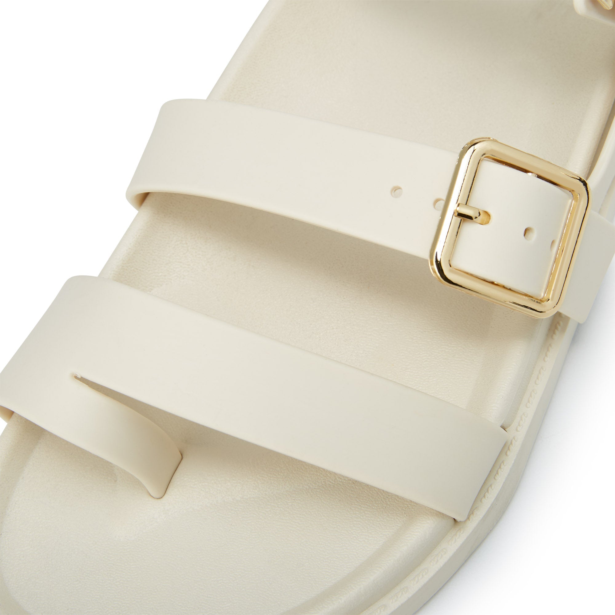 Agustina Flat Sandals Ivory