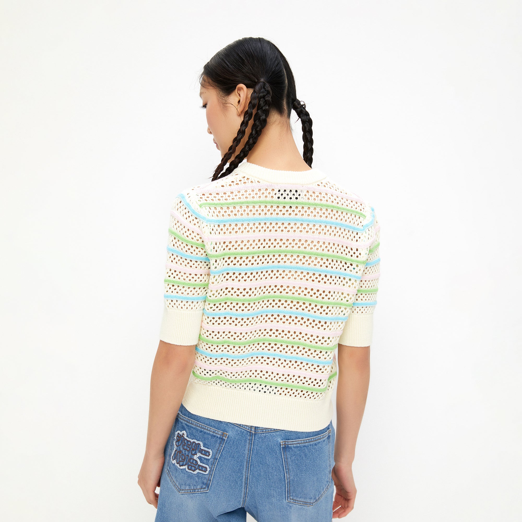 เสื้อโครเช่ต์แขนสั้นปักลาย Multi Color