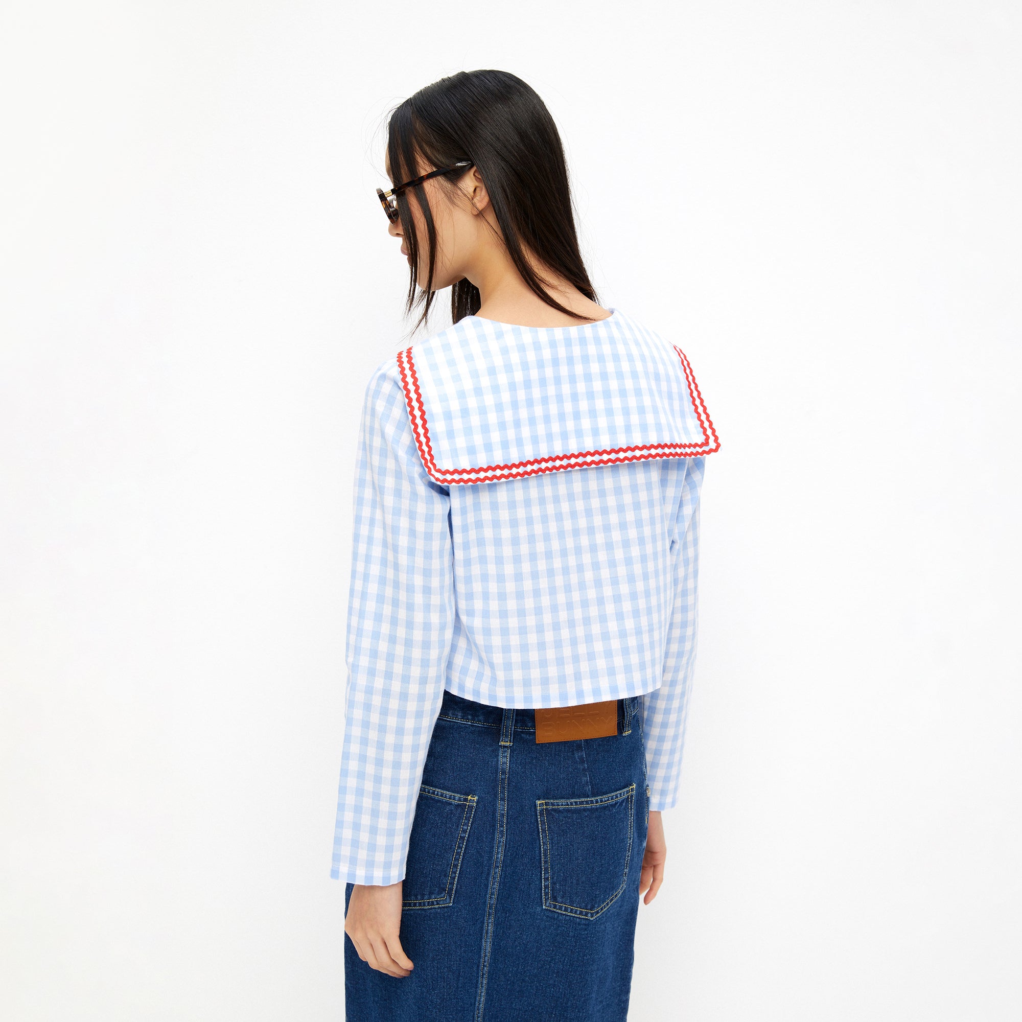 เสื้อครอปแขนยาวลายตาราง Blue