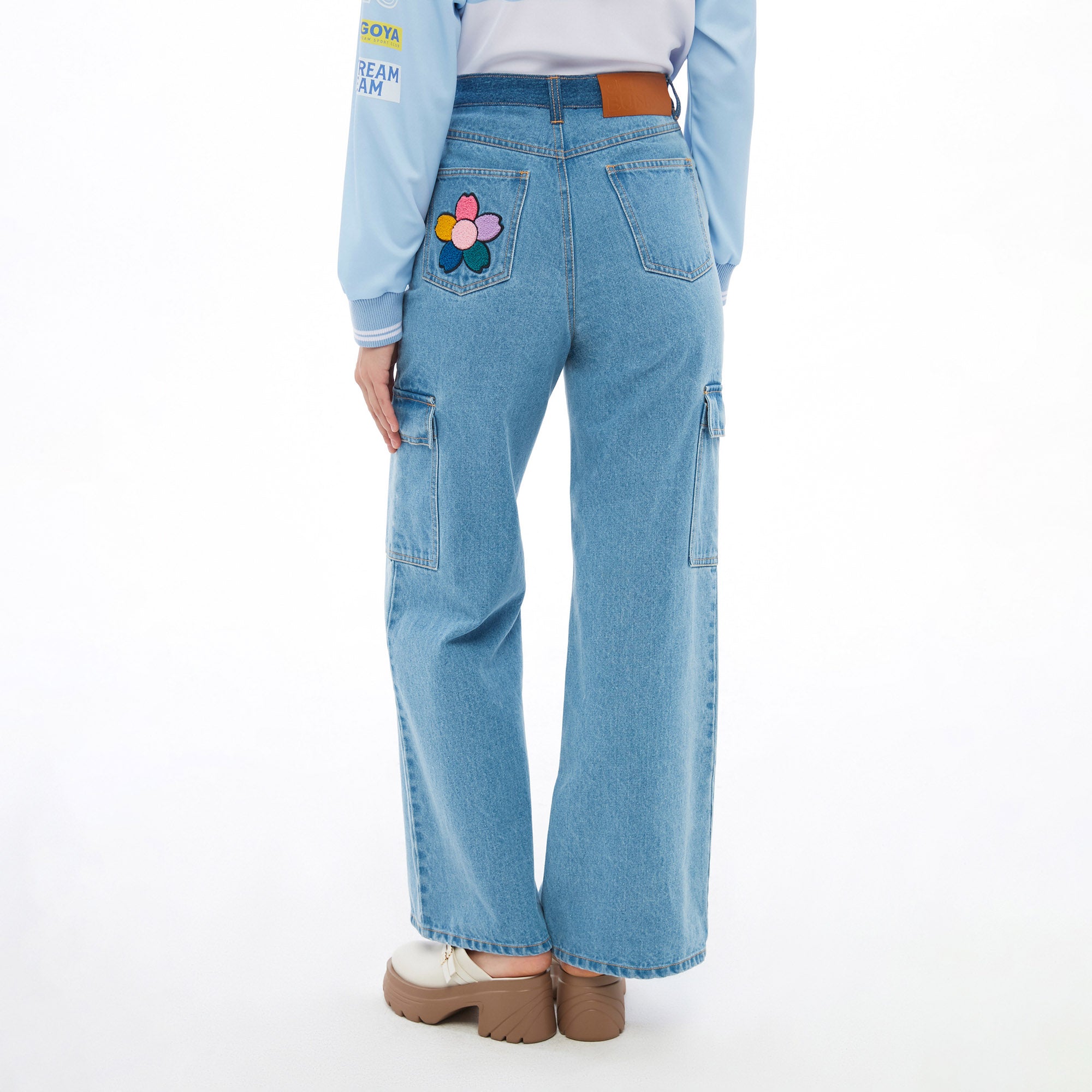 Sakura Embroidery Denim Pants Blue