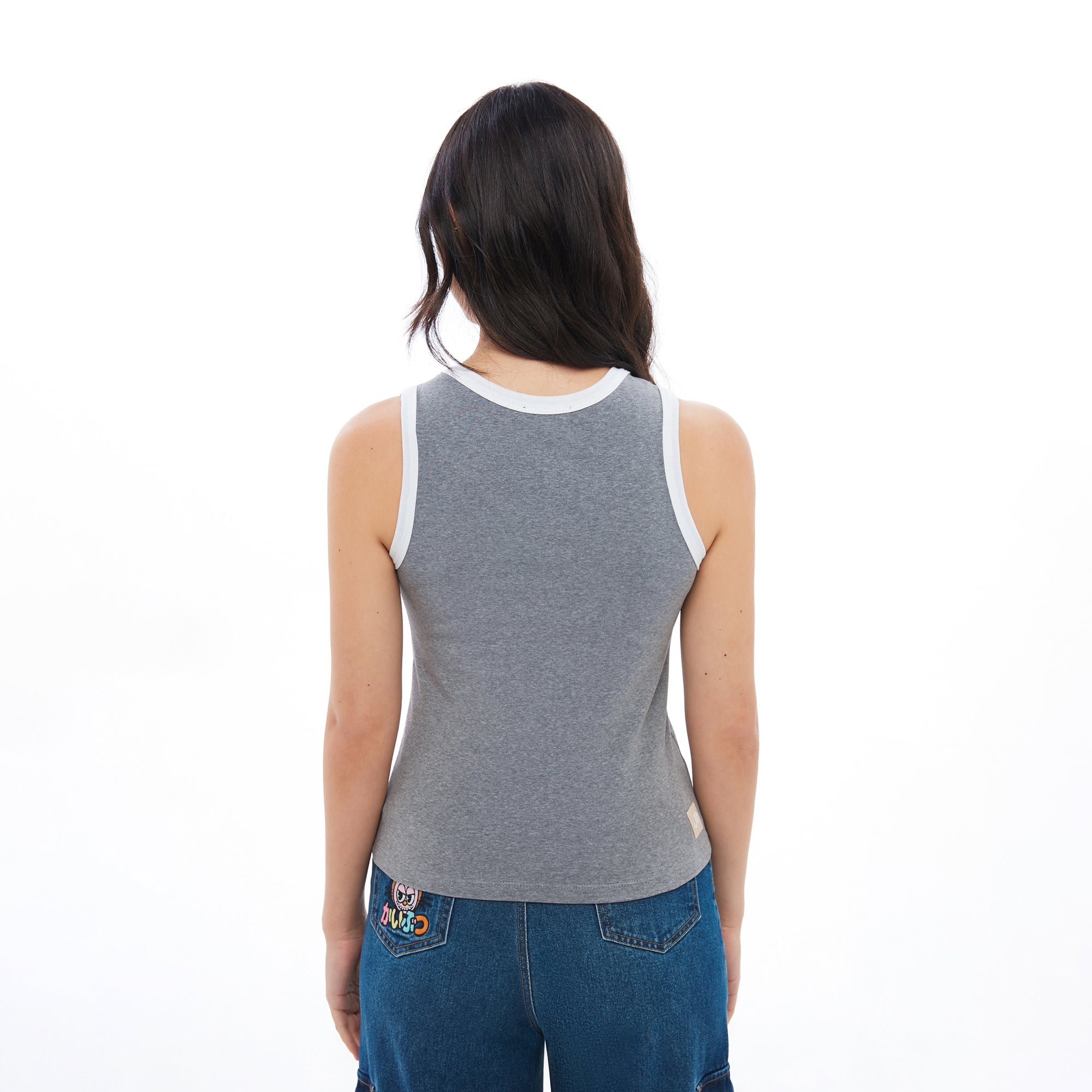 เสื้อกล้ามปักลายโลโก้ Grey