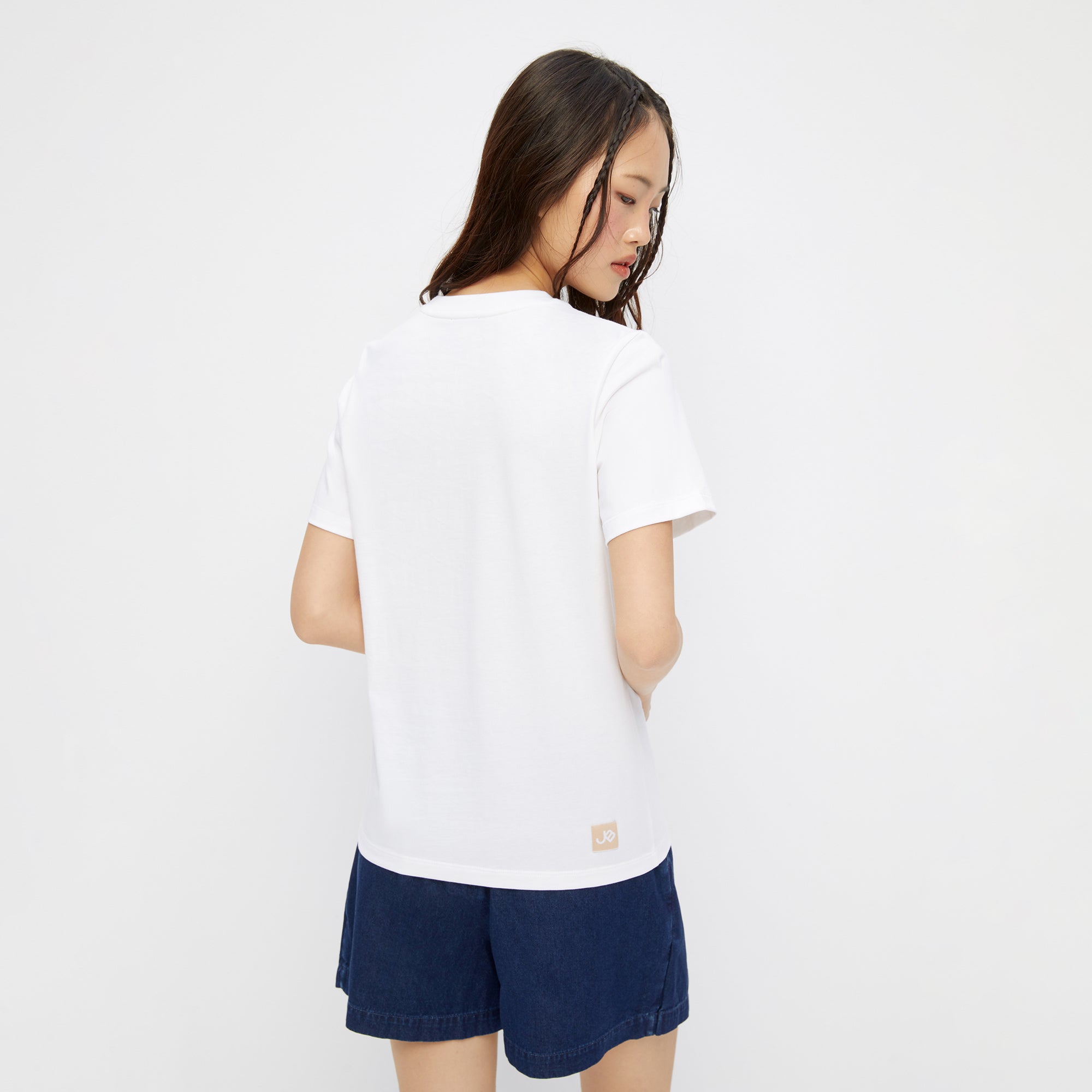 เสื้อยืดพิมพ์ลายกระต่าย Leopard Jerme  White