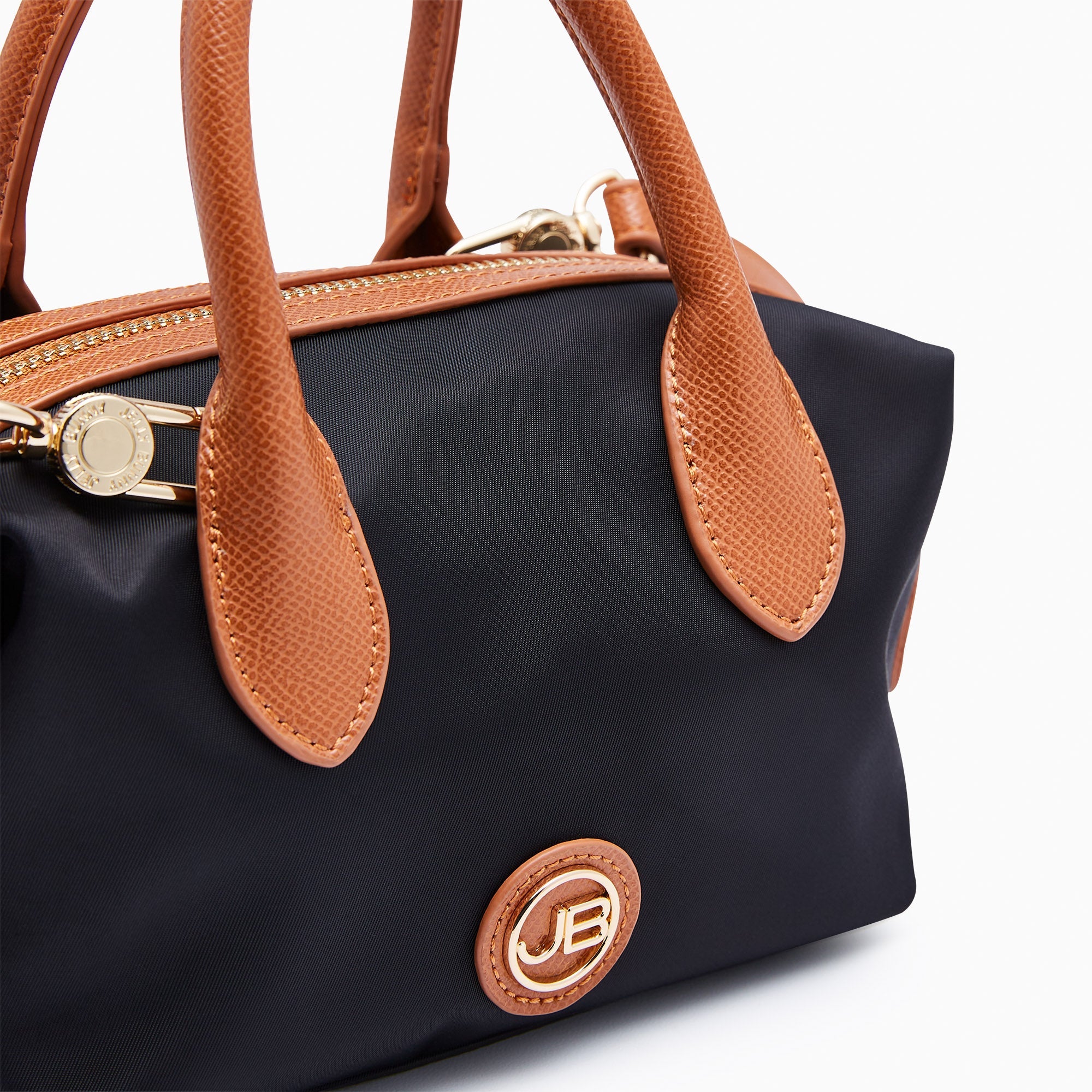 กระเป๋าสะพายข้าง Gazo Black