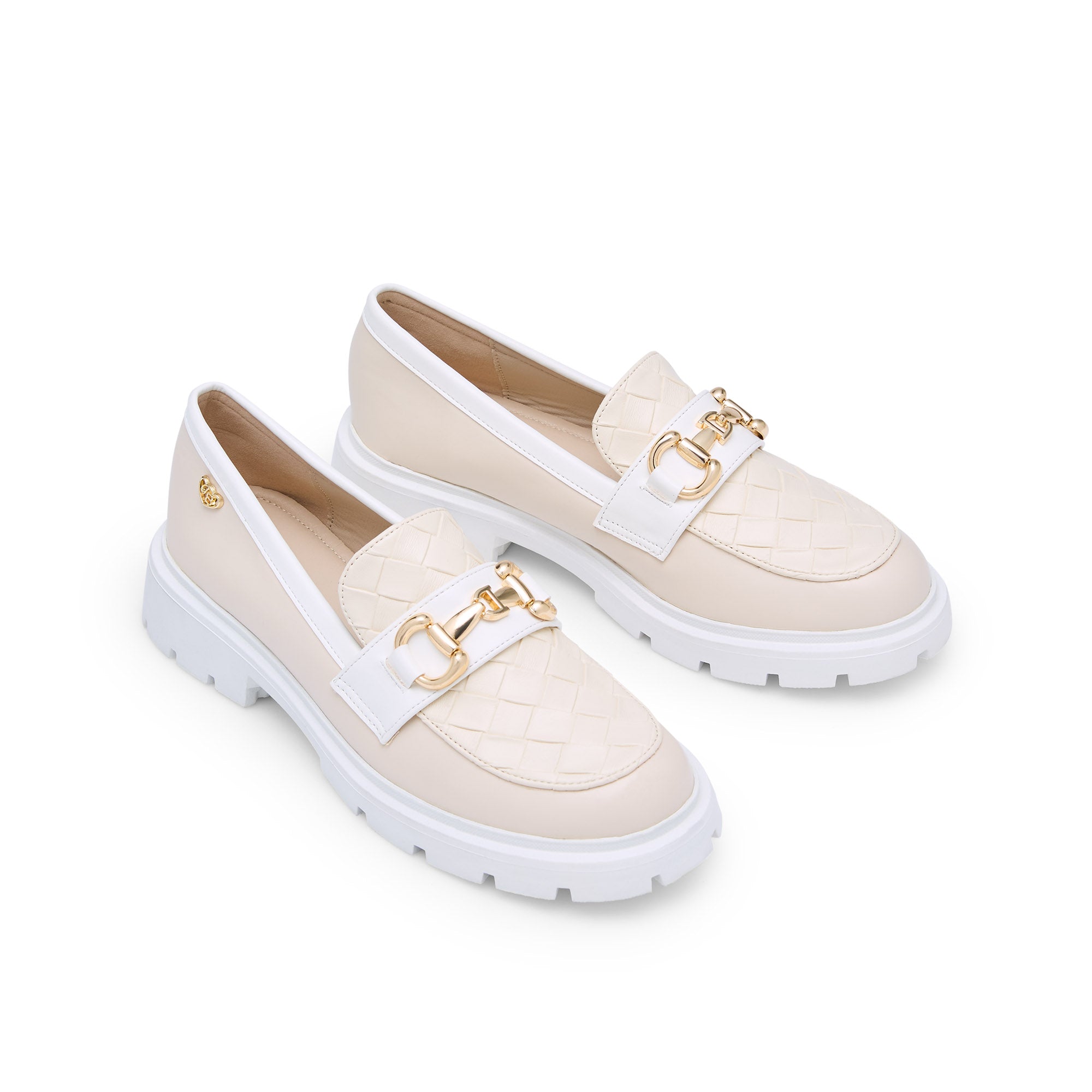 รองเท้าโลฟเฟอร์ Caden Lailani Beige