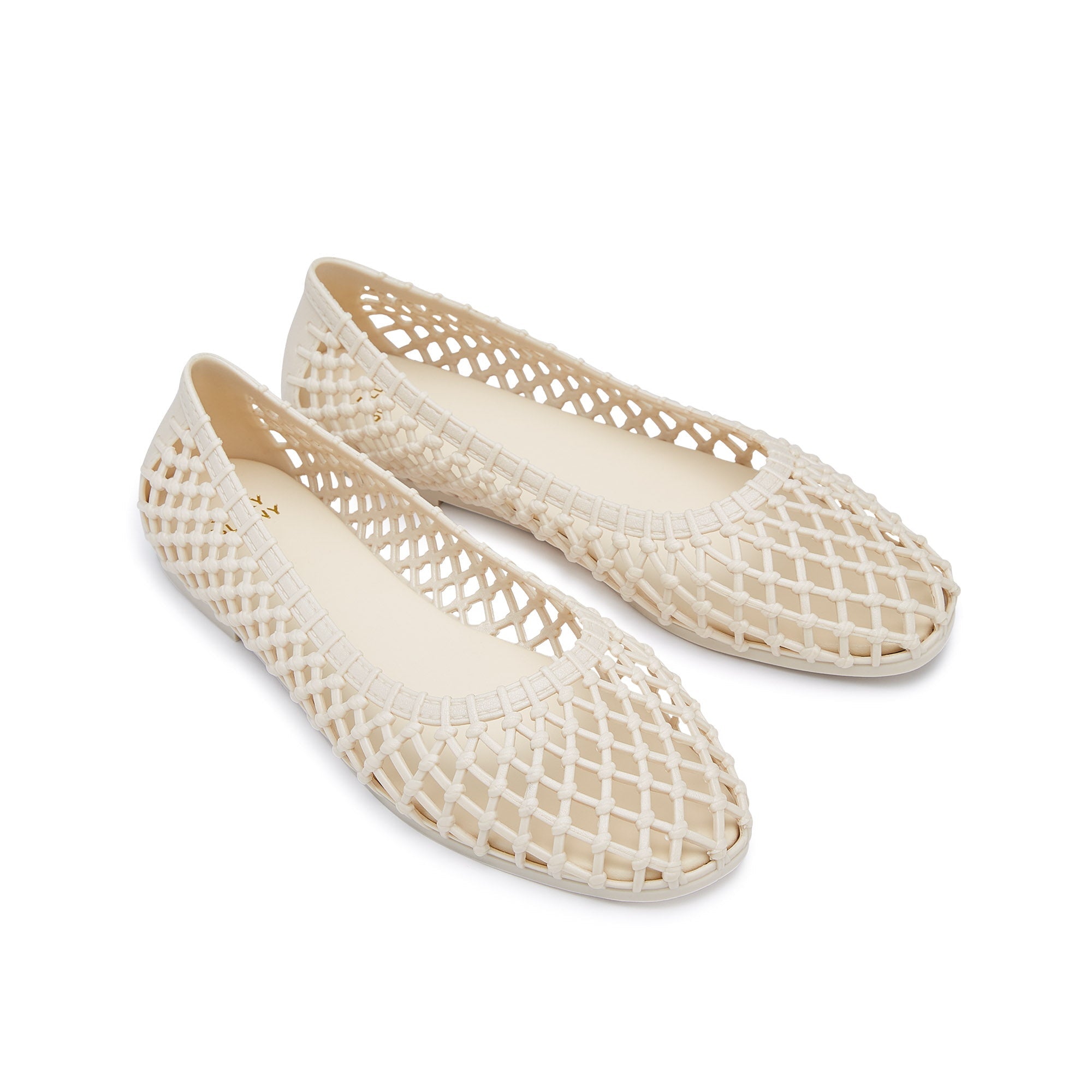รองเท้าคัทชูทรงบัลเล่ต์ Maimouna Ivory