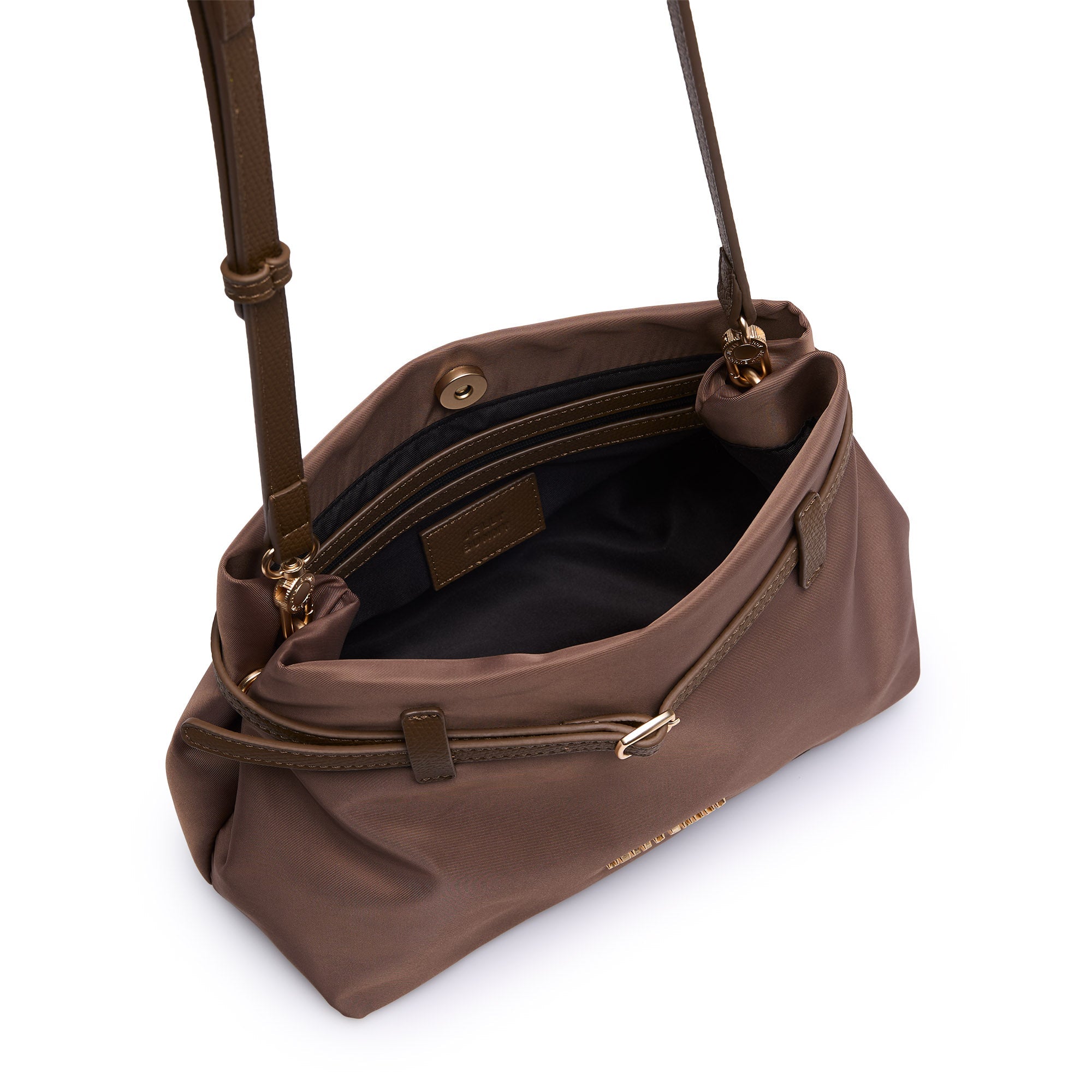 กระเป๋าสะพายข้าง Roewis Brown